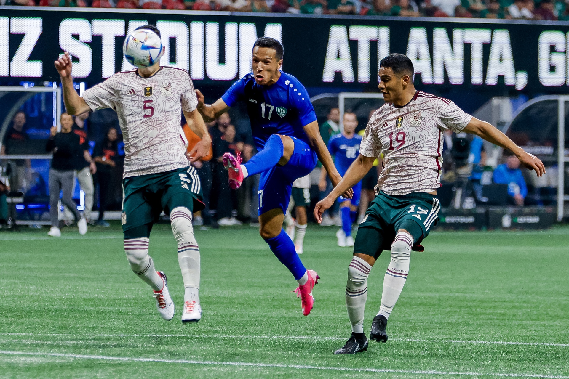 México acumula ante Uzbekistán su segundo empate consecutivo