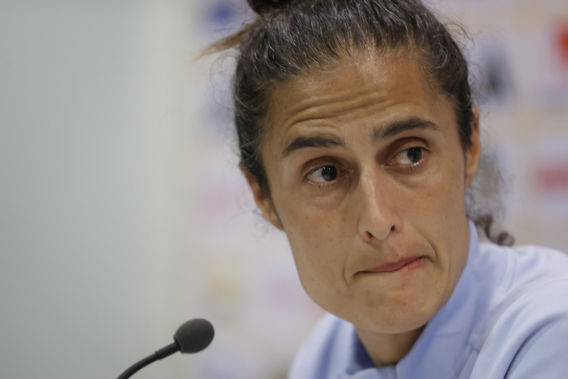 “No siento que las jugadoras no nos quieran”, afirma Montse Tomé