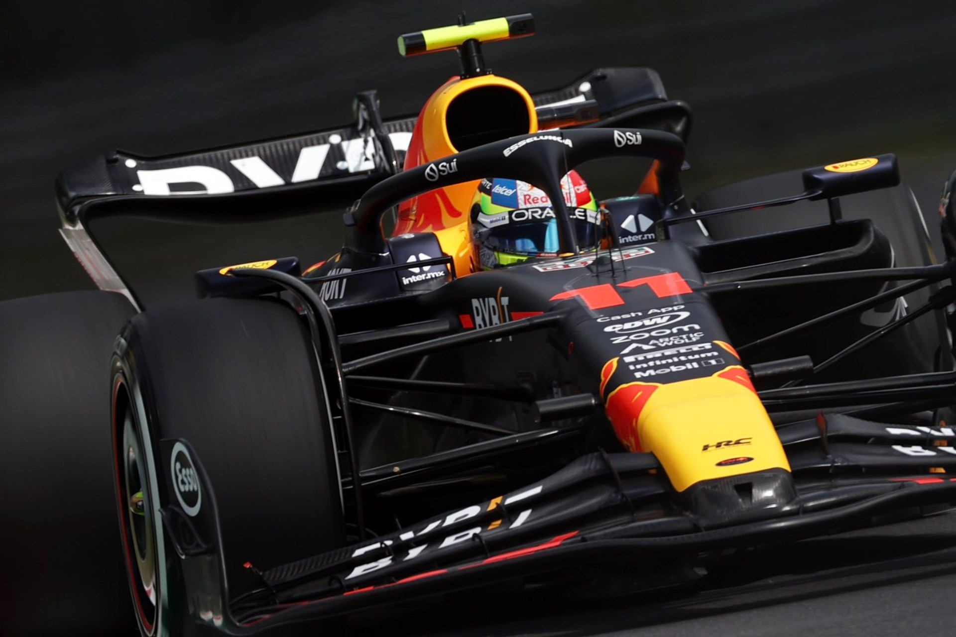 Verstappen por delante en el primer libre de Monza; Checo Pérez fue tercero