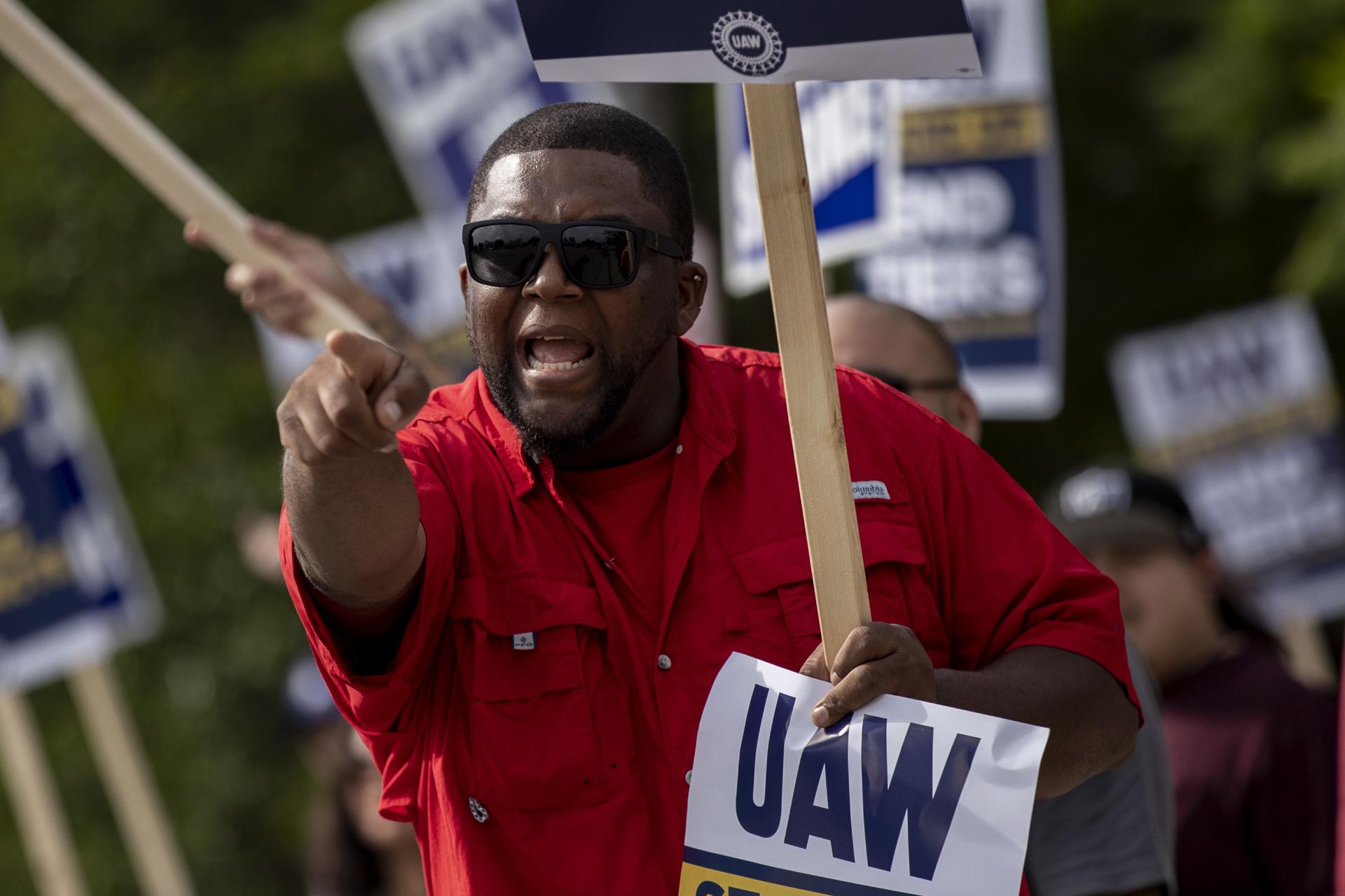 American Automobile Association ogłasza przedłużenie strajku w General Motors