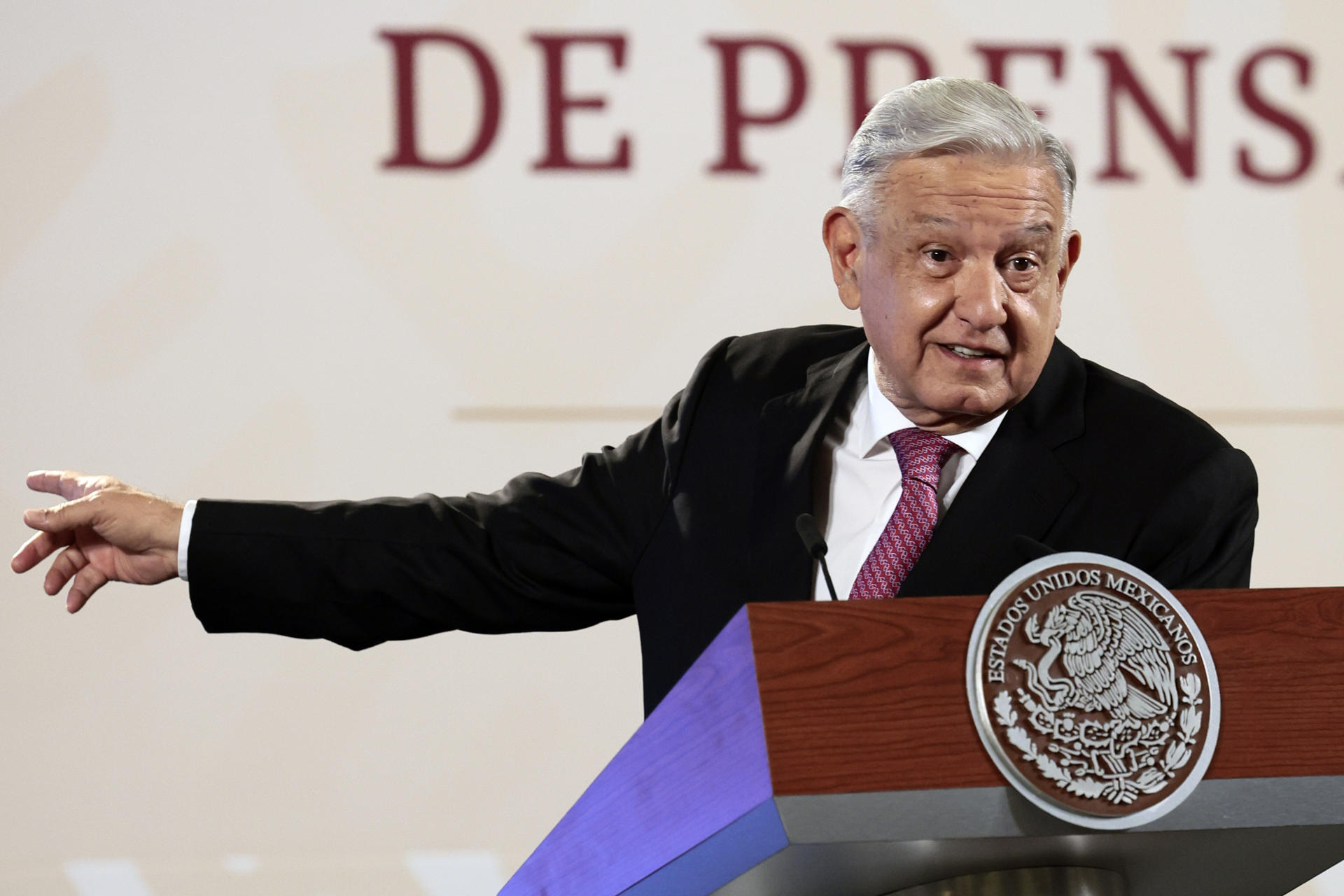 “Son libres”: AMLO a minimiza protesta de diputados marcelistas contra Presupuesto 2024 “Son libres”: AMLO a minimiza protesta de diputados marcelistas contra Presupuesto 2024