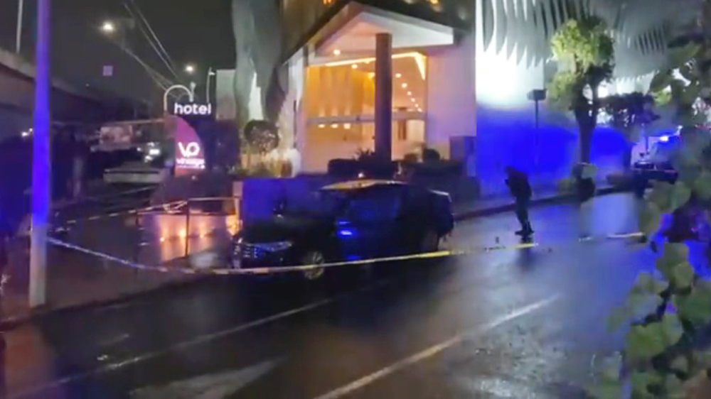 Asesinan a automovilista en inmediaciones de hotel en Tlalnepantla