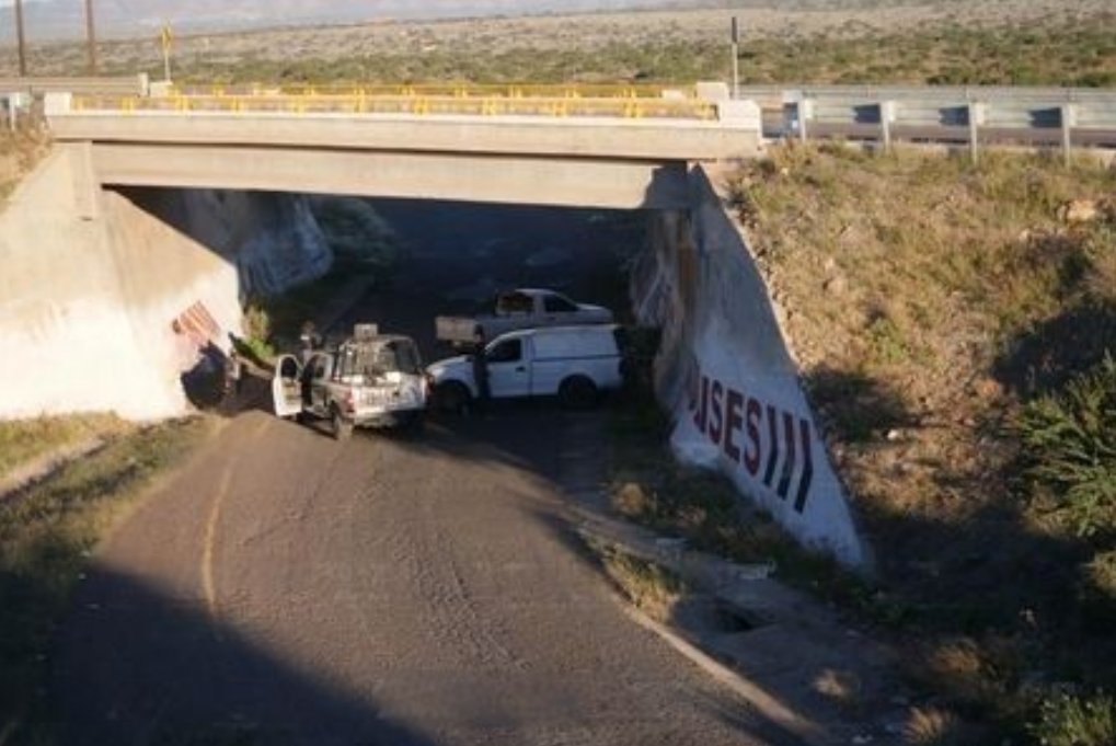 Abandonan tres cuerpos en bajopuente de Trancoso, Zacatecas