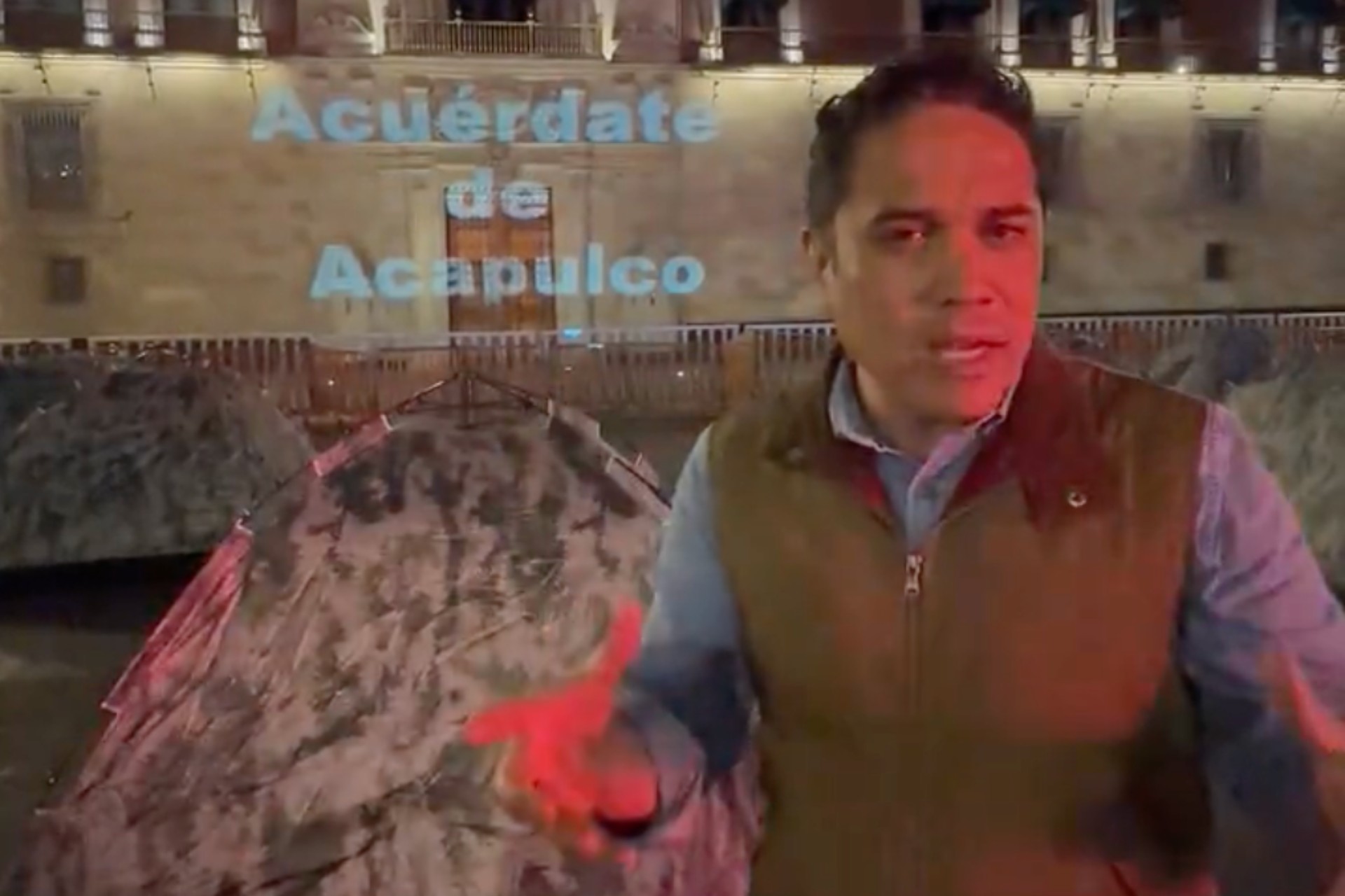 Necesitamos que Acapulco se vuelva prioridad nacional, no nos detendrán: Evodio Velázquez, vocero de caravana de damnificados