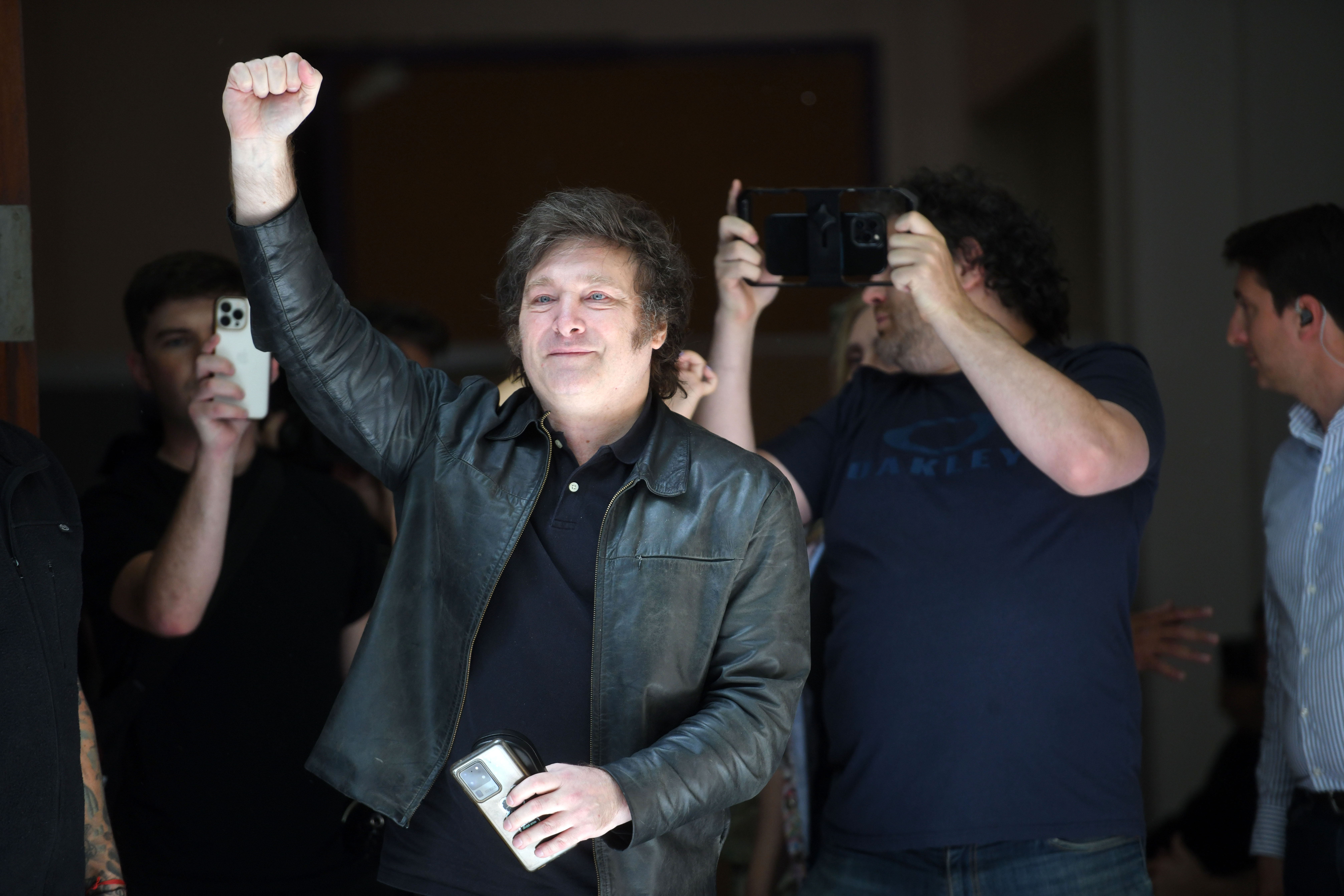 #Perfil Milei, el “rey león” que ha dado un zarpazo histórico en Argentina