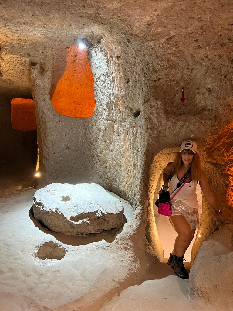La compleja ciudad subterránea de Derinkuyu en Capadocia - l3