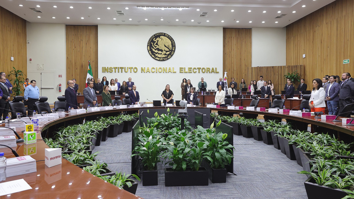 #Video INE rinde homenaje al magistrade Ociel Baena #Video INE rinde homenaje al magistrade Ociel Baena