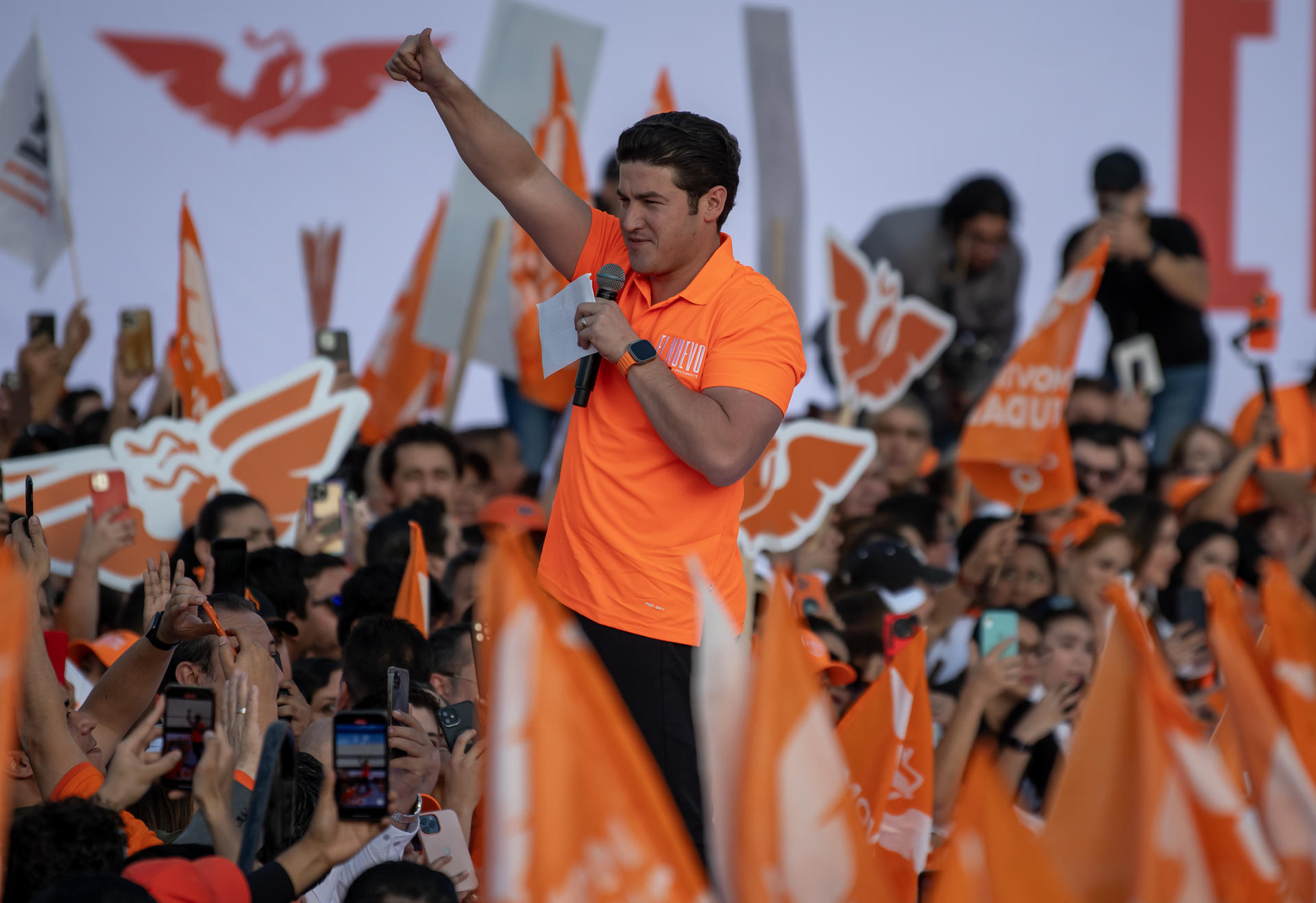 Pedirán en Nuevo León investigación sobre contratos entregados por Samuel García a empresa ligada con su padre Pedirán en Nuevo León investigación sobre contratos entregados por Samuel García a empresa ligada con su padre