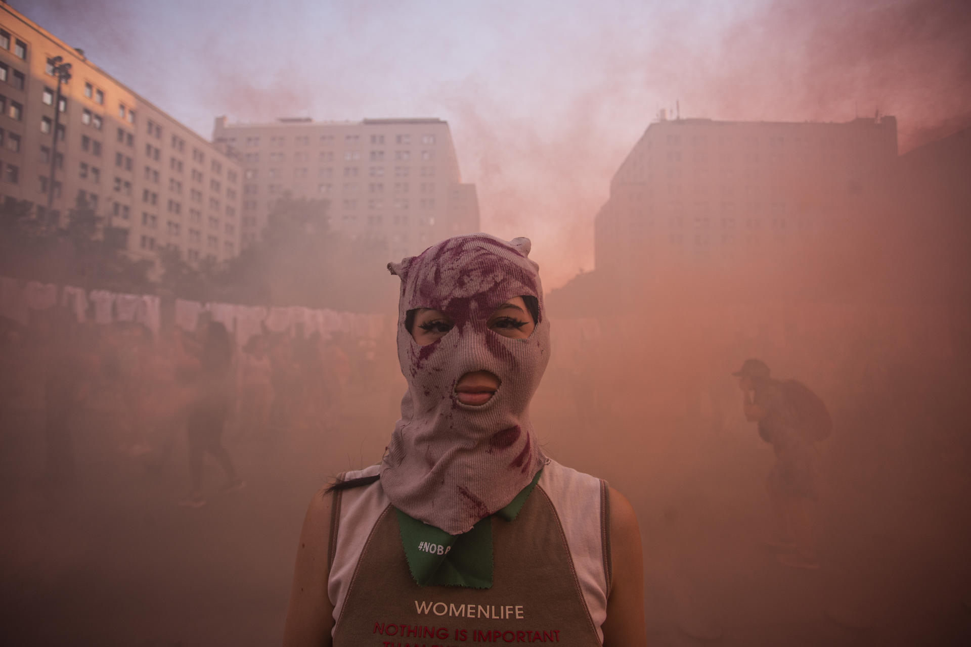 Cientos de chilenas marchan contra la violencia machista al grito de “Ni un paso más”