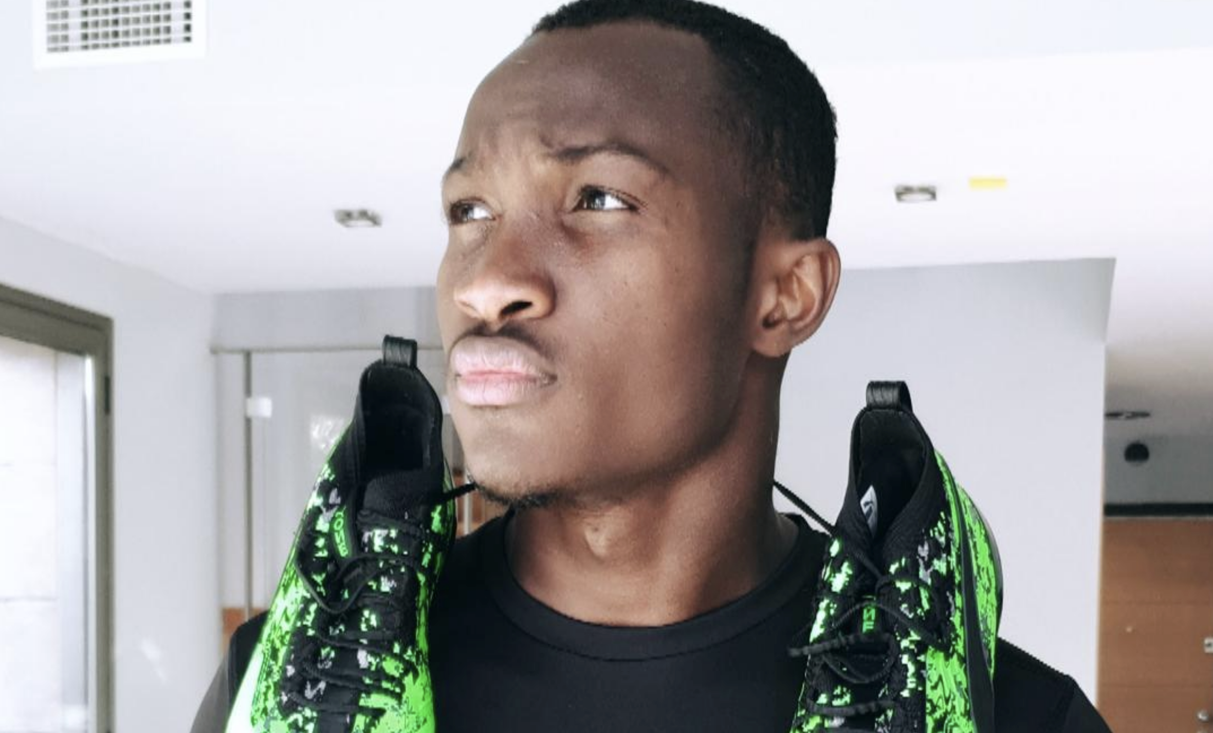 El delantero Raphael Dwamena murió durante un partido de la liga de Albania