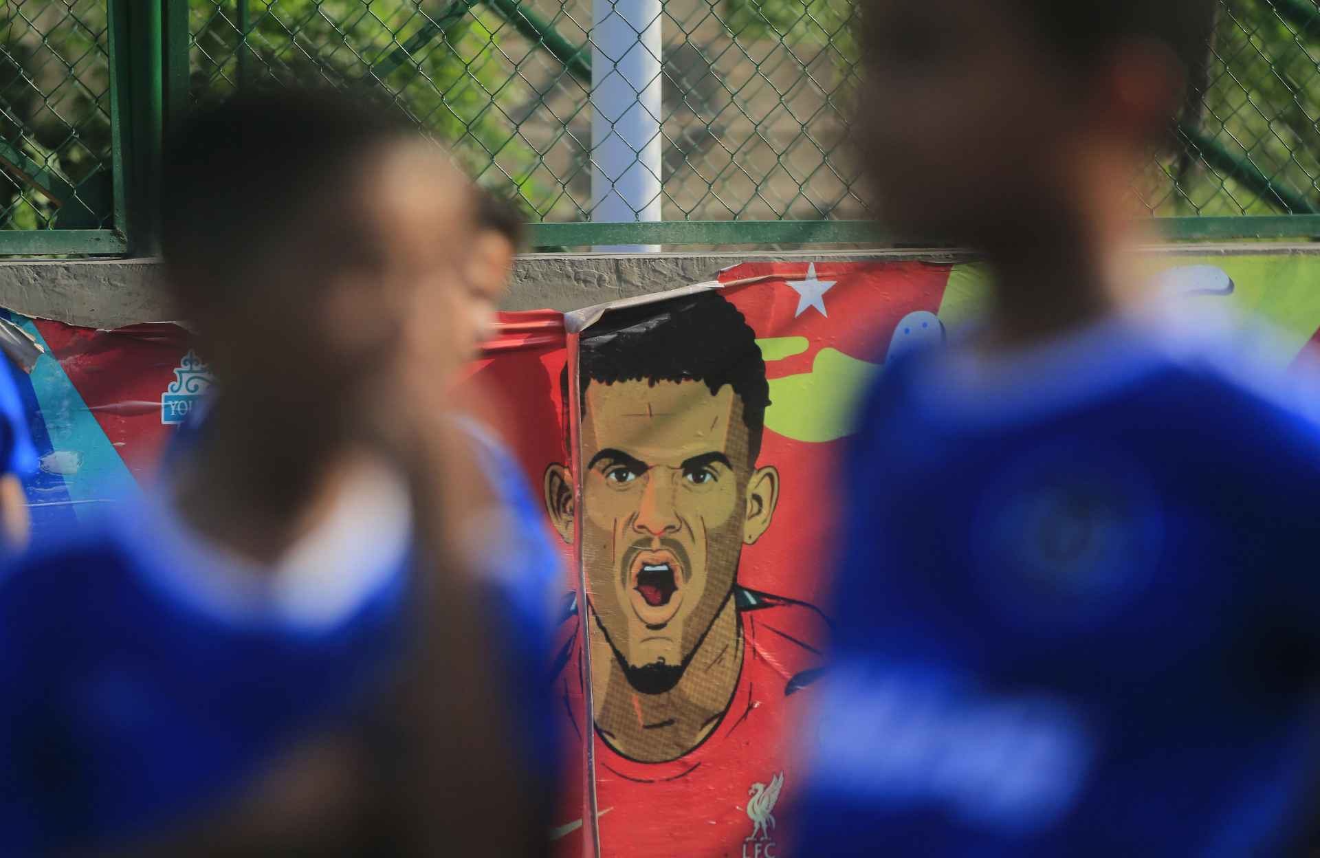 Volvió a rodar el balón en la escuela del padre de Luis Díaz mientras esperan su liberación