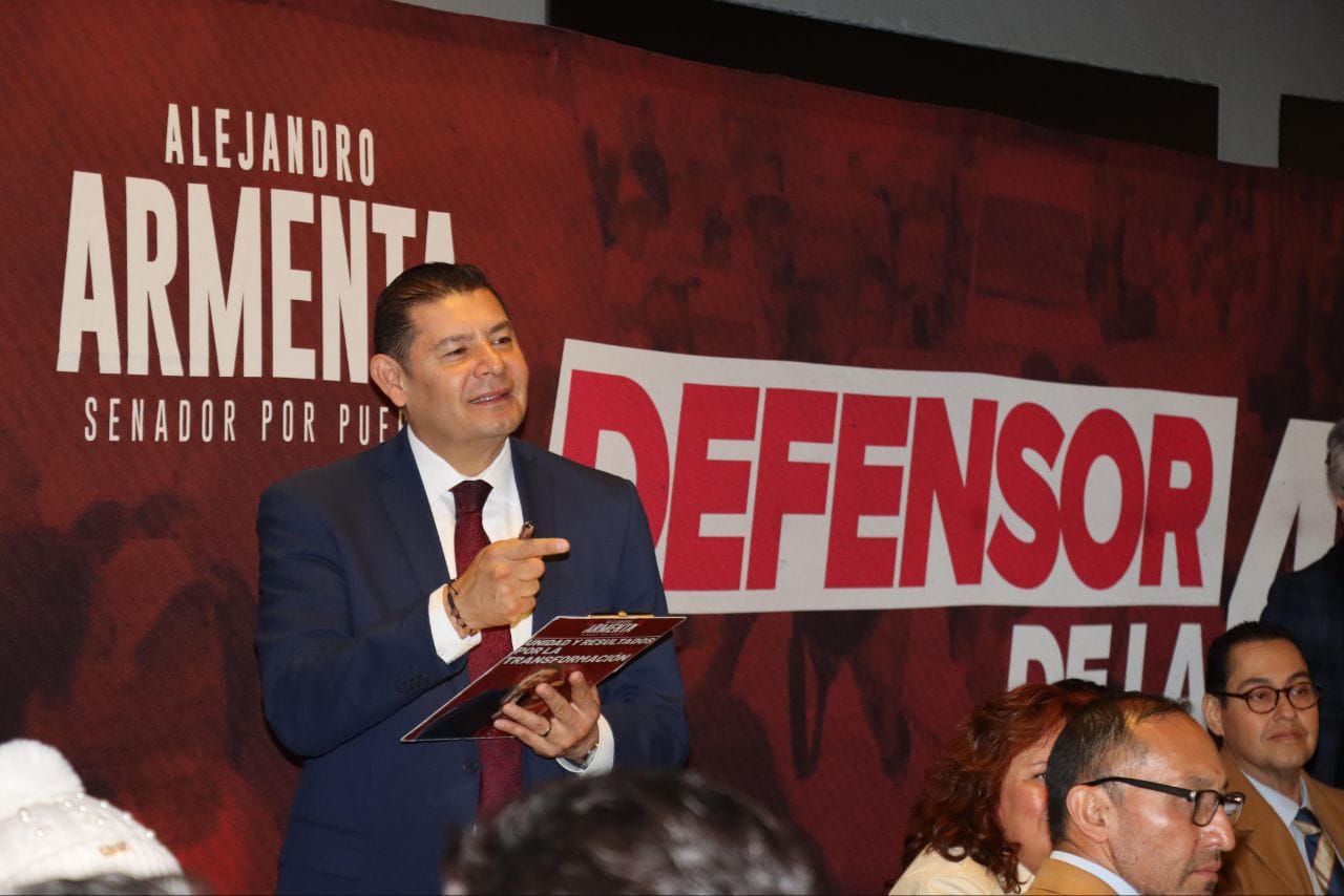 Senado concede licencia a Alejandro Armenta, quien buscará la gubernatura de Puebla