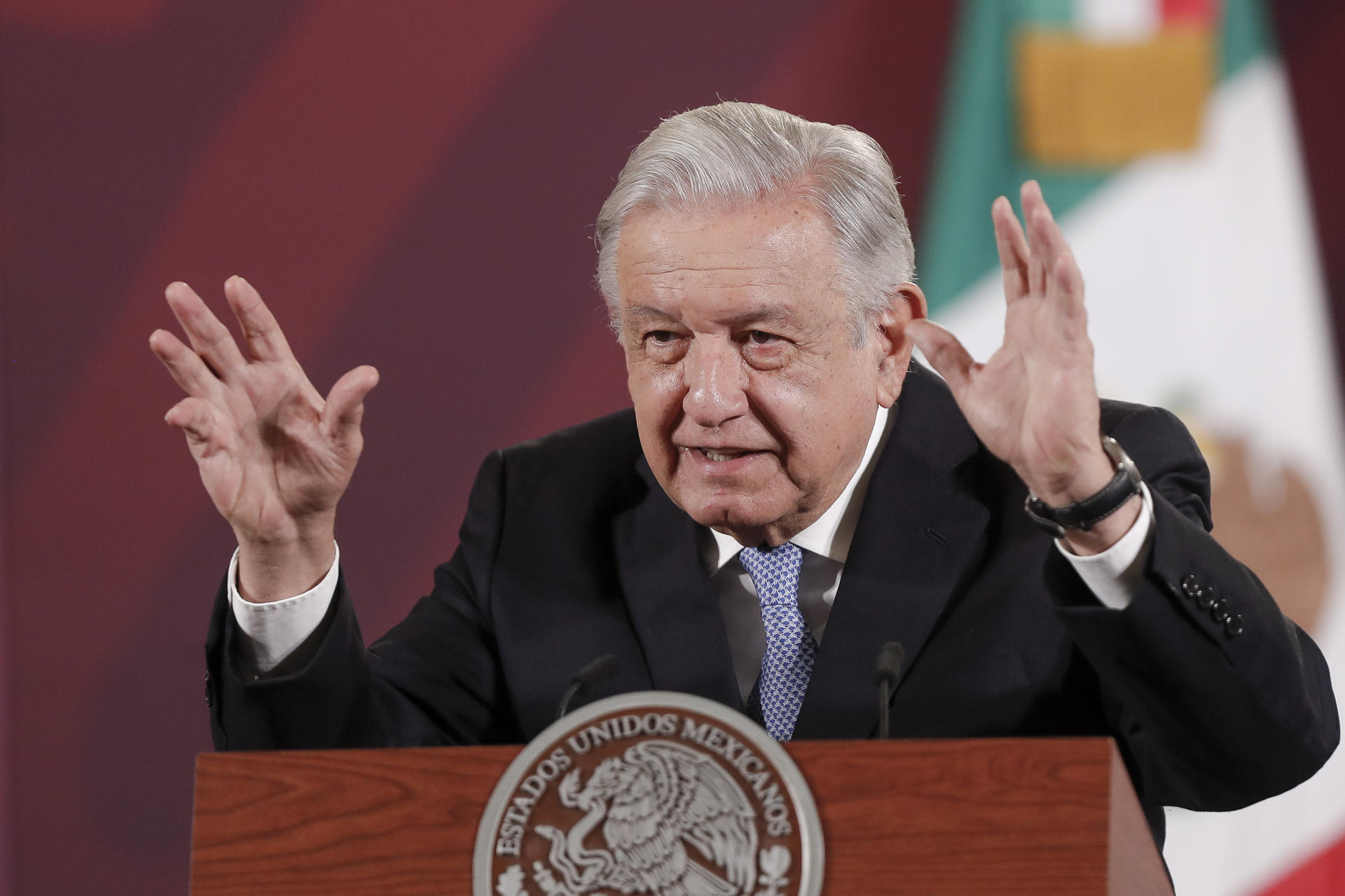 Pide AMLO extender debate sobre jornada laboral de 40 horas