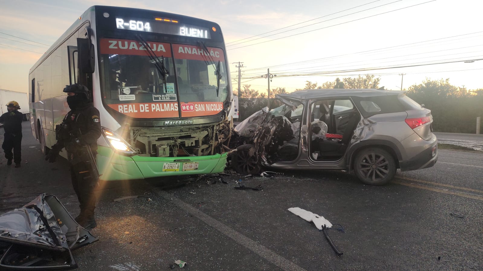 Choque en carretera a Laredo deja 18 lesionados Choque en carretera a Laredo deja 18 lesionados