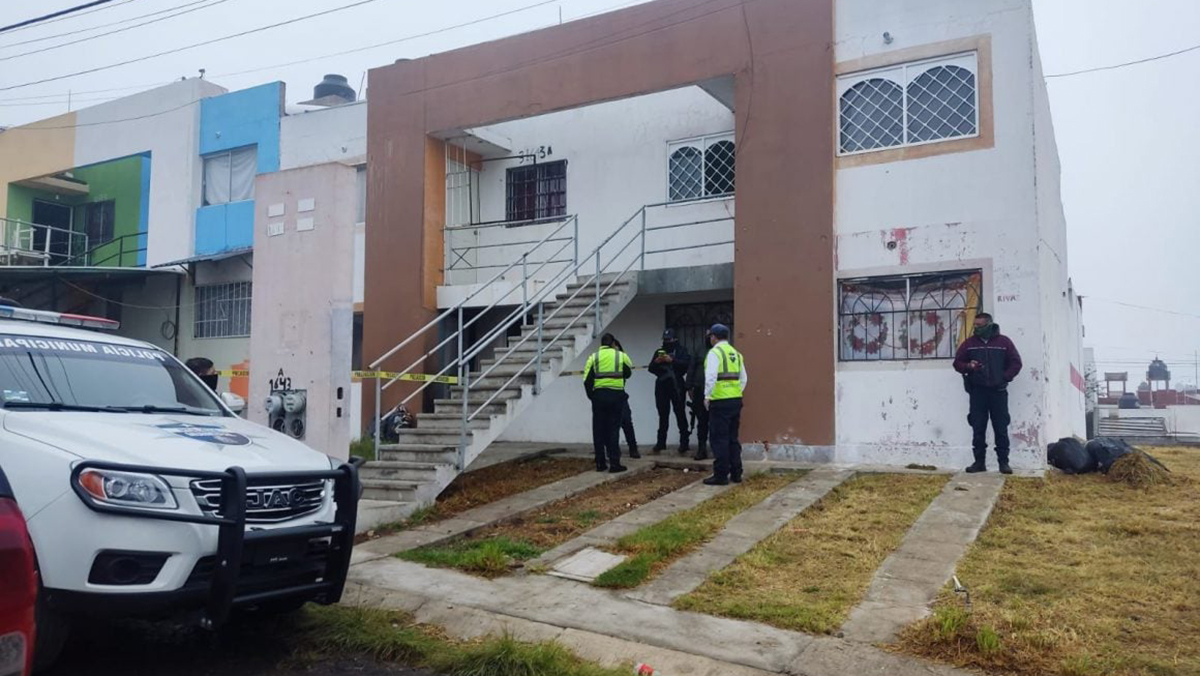 Hallan tres cuerpos en inmueble de Tarímbaro; víctimas habrían sido torturadas Hallan tres cuerpos en inmueble de Tarímbaro; víctimas habrían sido torturadas