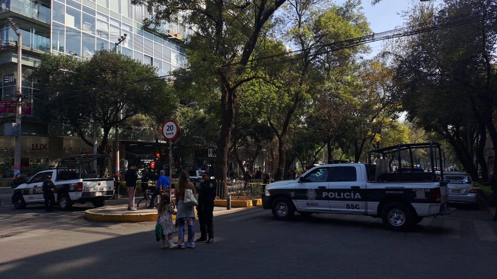 Asesinan a hombre en cajero de la Hipódromo Condesa