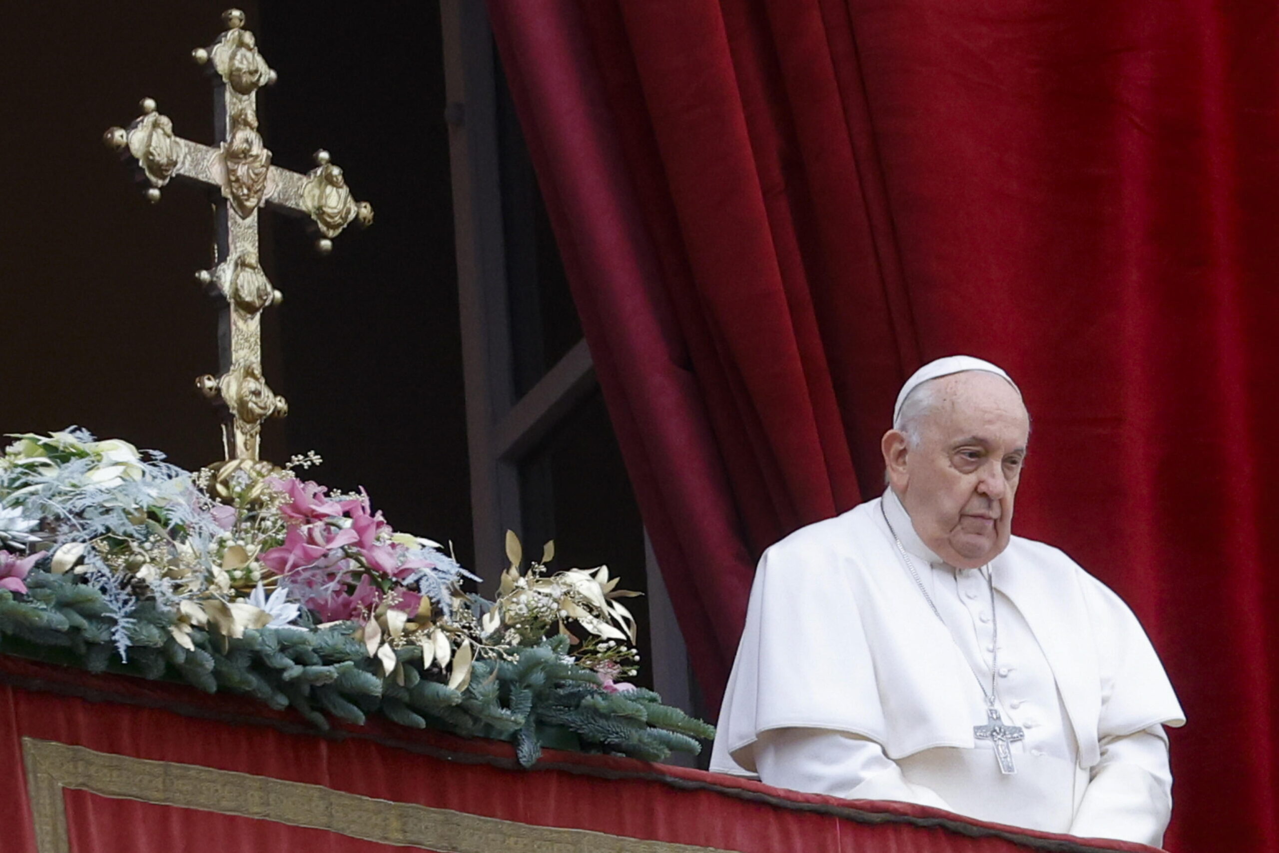 Papa Francisco pide a políticos del continente americano afrontar la migración