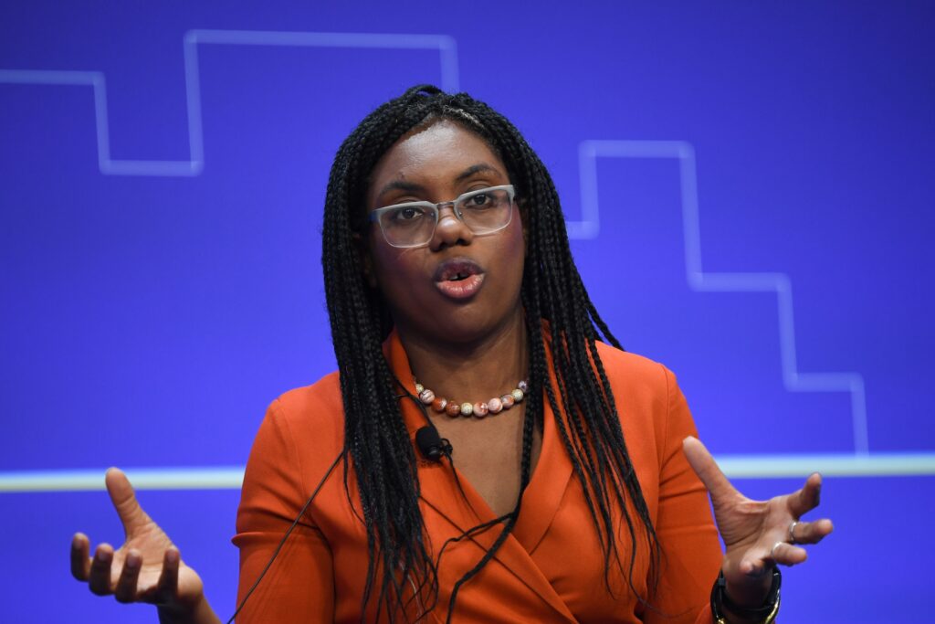 Canadá "decepcionada" tras suspender las negociaciones comerciales con Reino Unido - canada-decepcionada-tras-suspender-las-negociaciones-comerciales-con-reino-unido-2-1024x683