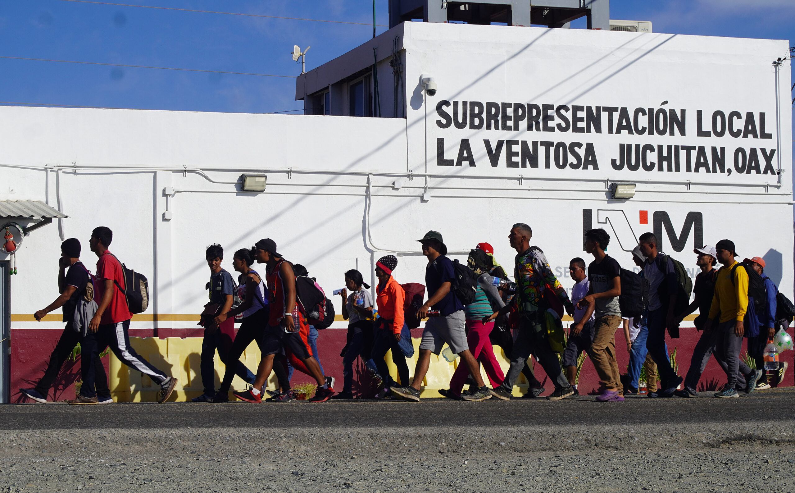 Caravana migrante avanza por Oaxaca donde permanecer tres d as