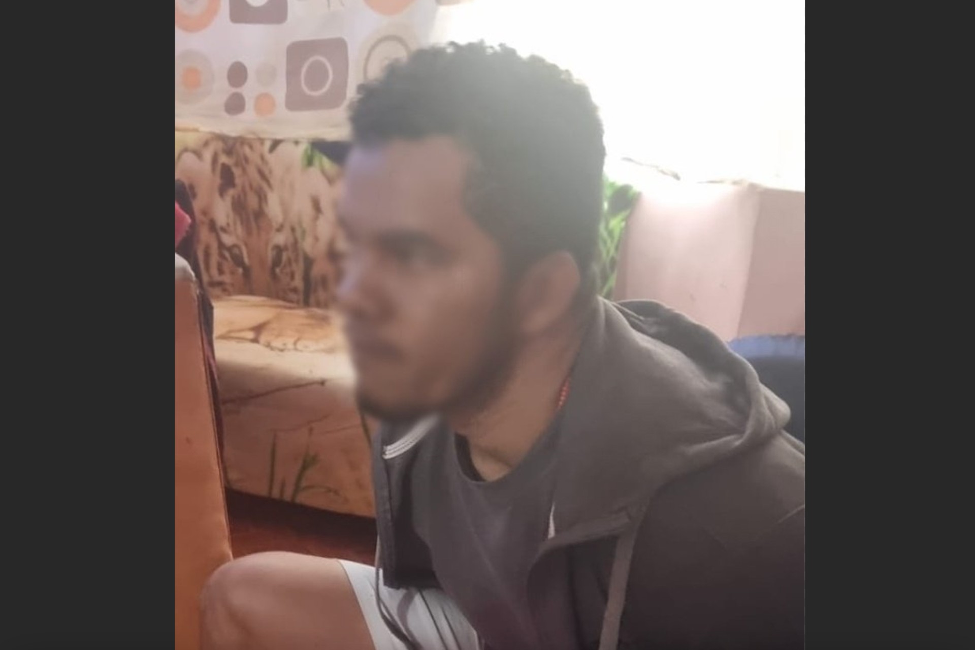 Policía de Ecuador detiene a líder del Frente Oliver Sinisterra, disidencia de las FARC Policía de Ecuador detiene a líder del Frente Oliver Sinisterra, disidencia de las FARC