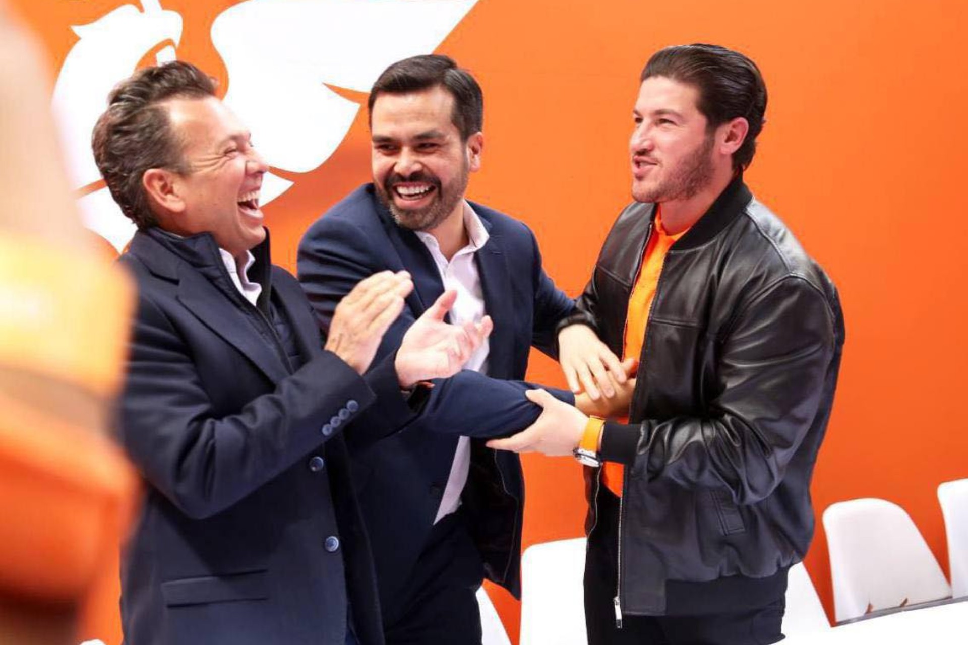 INE ordena a Samuel García eliminar video donde apoya a Álvarez Máynez