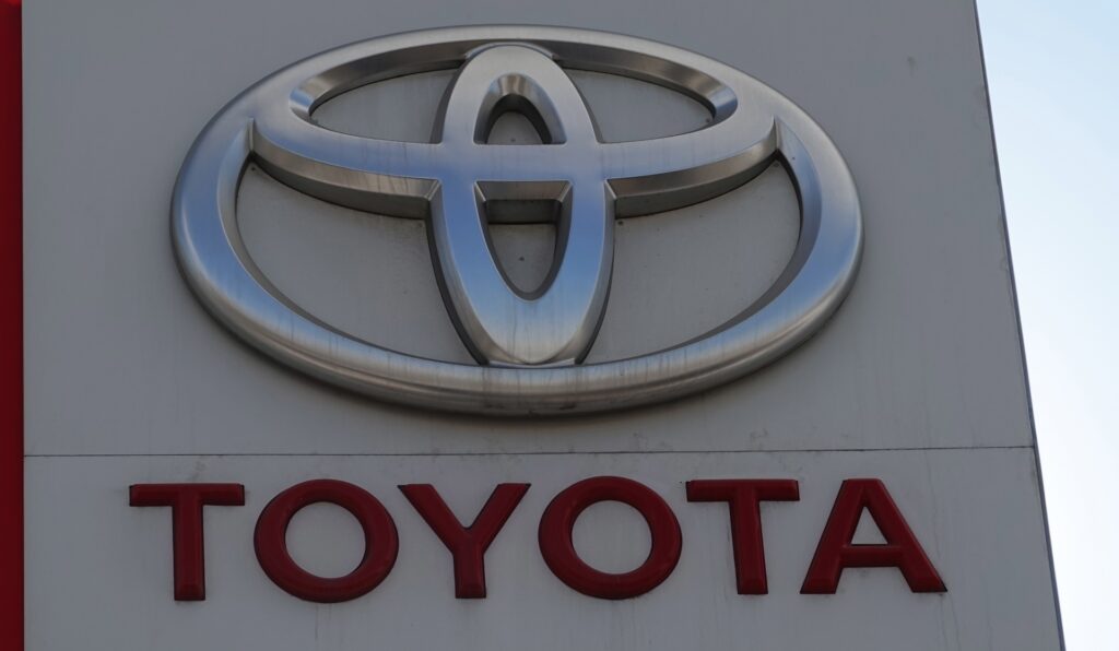 Toyota invertirá 3 mil 600 millones de dólares en Texas y moverá su producción desde México