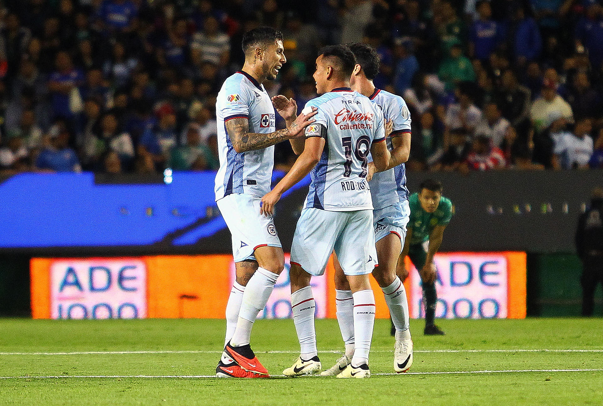 Cruz Azul Enfrenta Al América, En El Duelo Más Atractivo De La J8 Del C2024