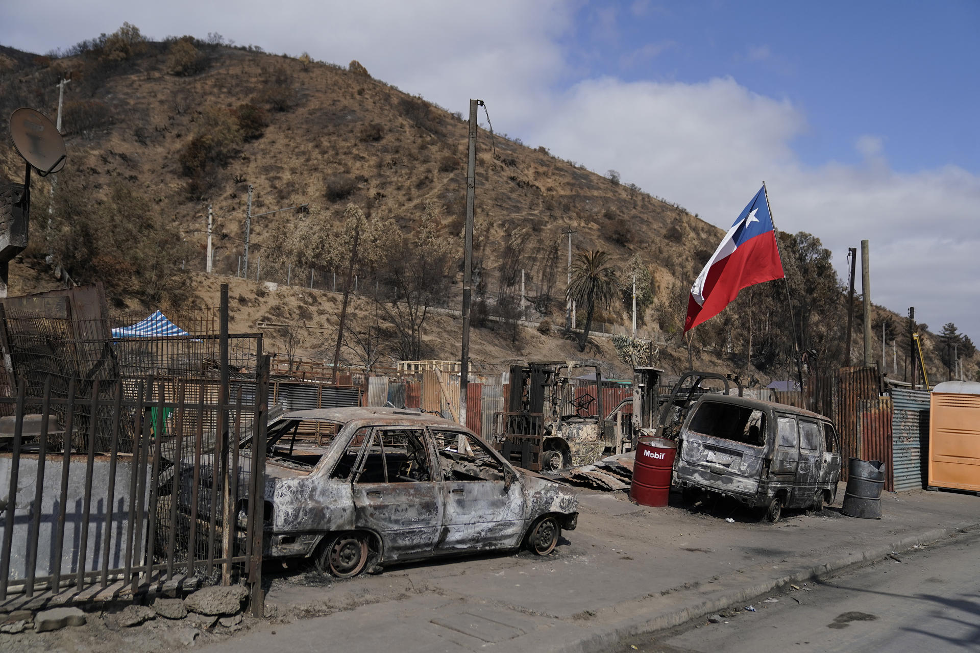Chile oczekuje, że odbudowa po pożarze potrwa „dwa lata”