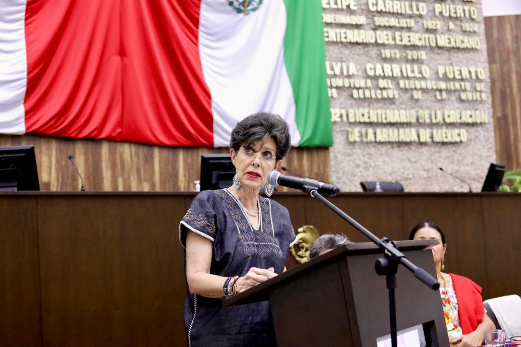 Instituciones electorales incompletas y vulnerables implican la fragilidad de democracia, advierte magistrada Otálora Instituciones electorales incompletas y vulnerables implican la fragilidad de democracia, advierte magistrada Otálora