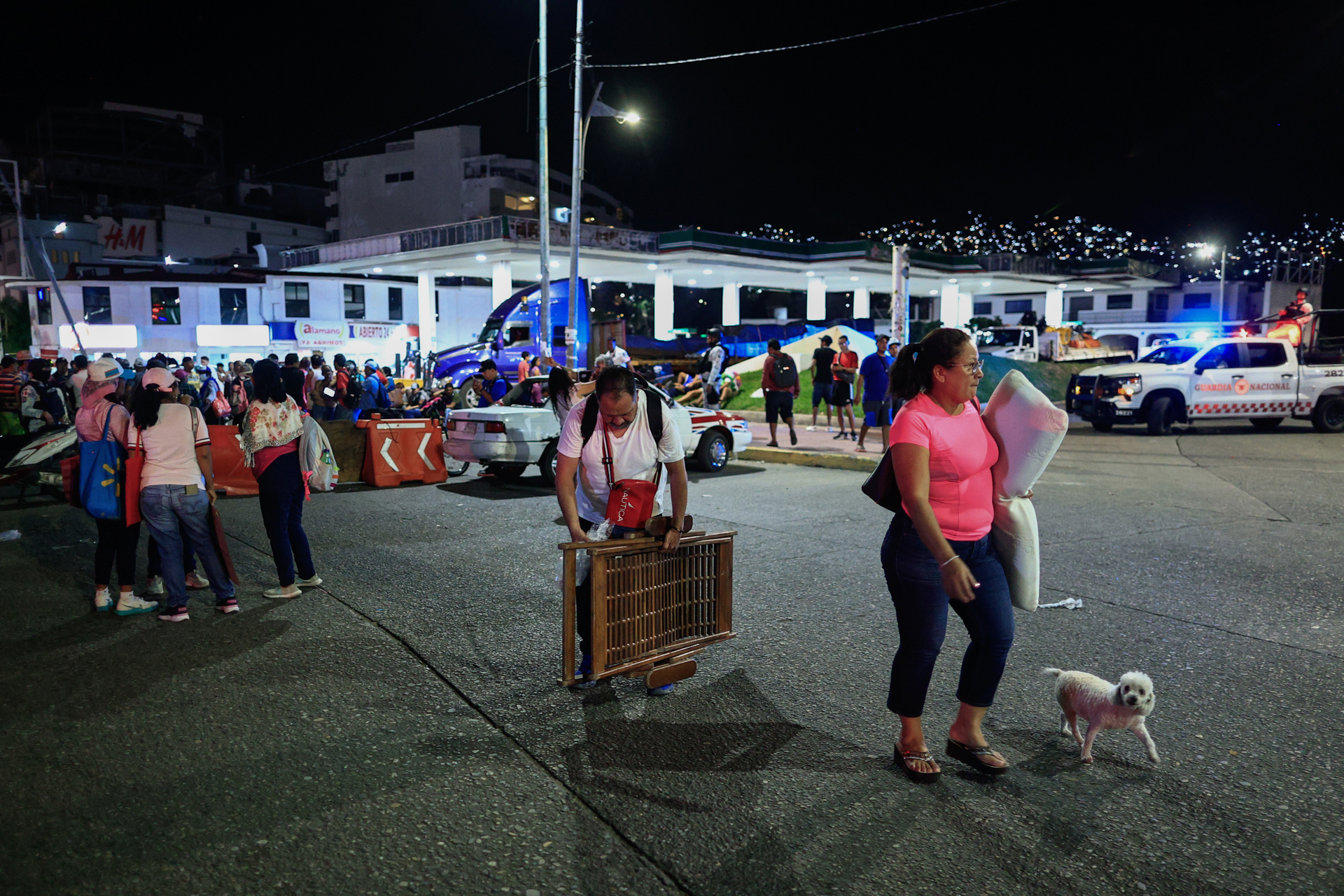 Manifestantes liberan la Costera Miguel Alemán en Acapulco tras acuerdo con las autoridades