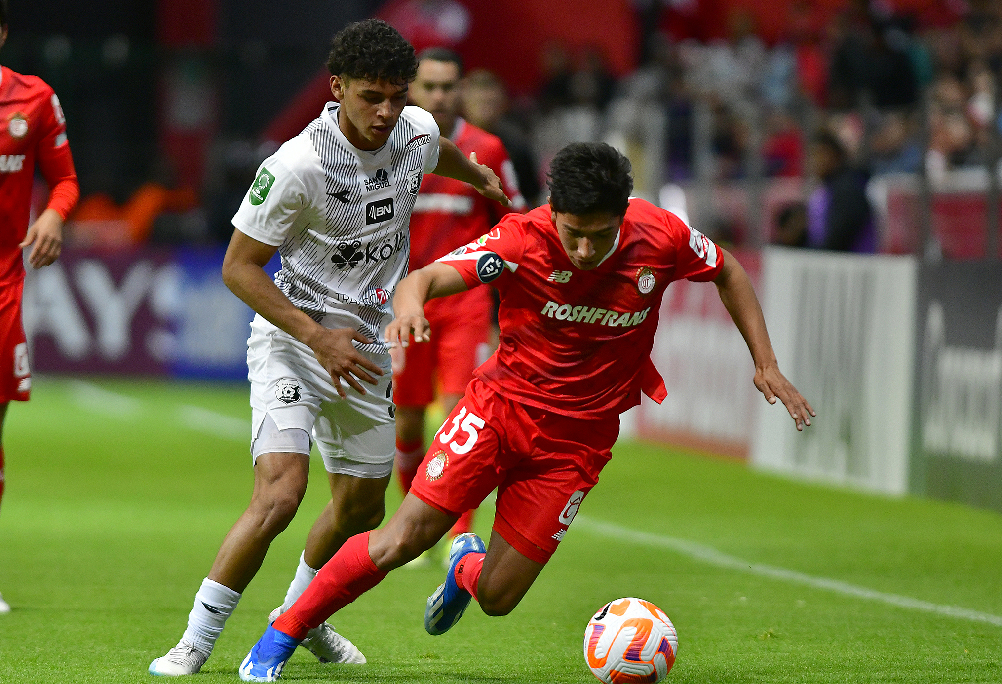 Herediano remonta, elimina a Toluca y va a octavos con SV Rovinhood