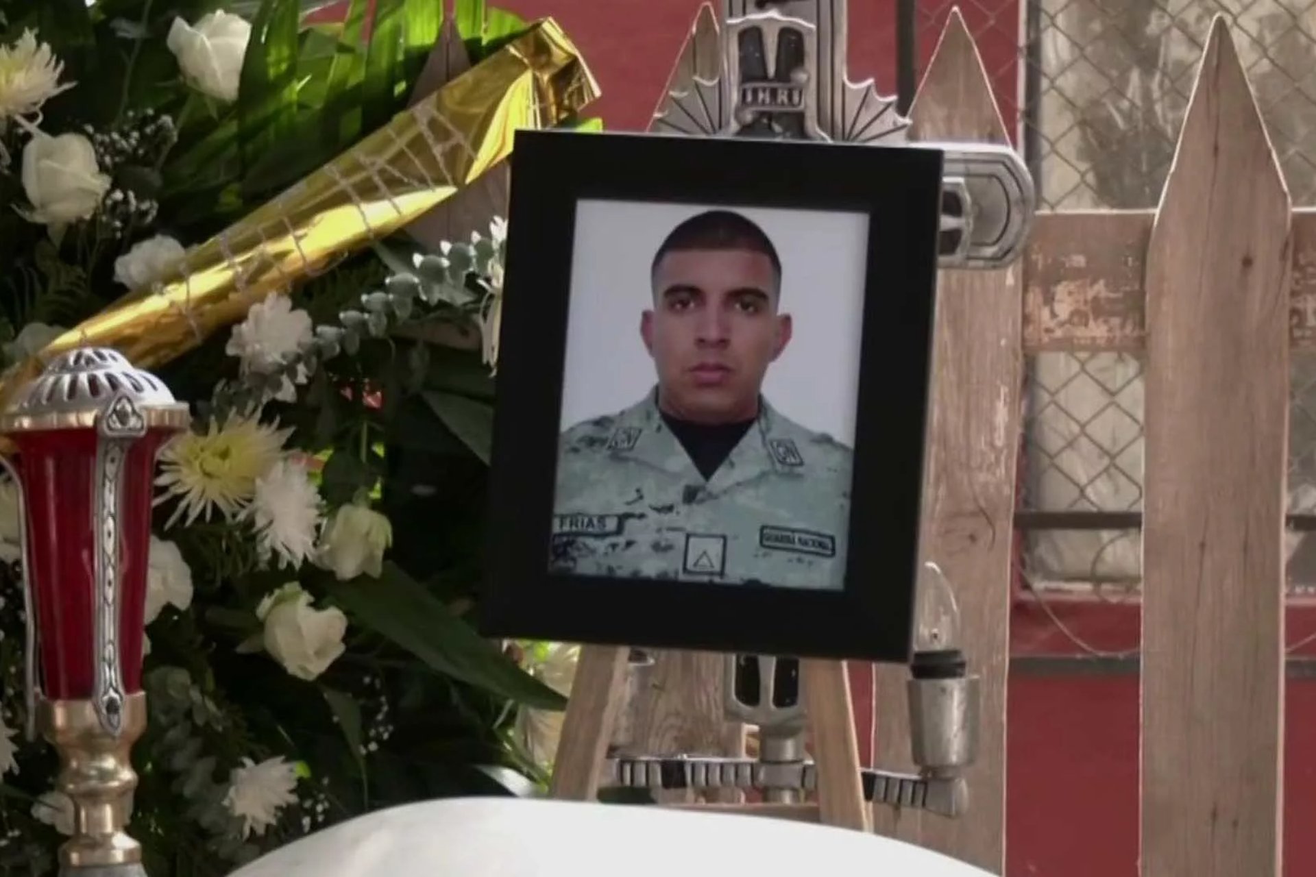 Madre de cadete ahogado durante una novatada en Baja California exige justicia al Gobierno