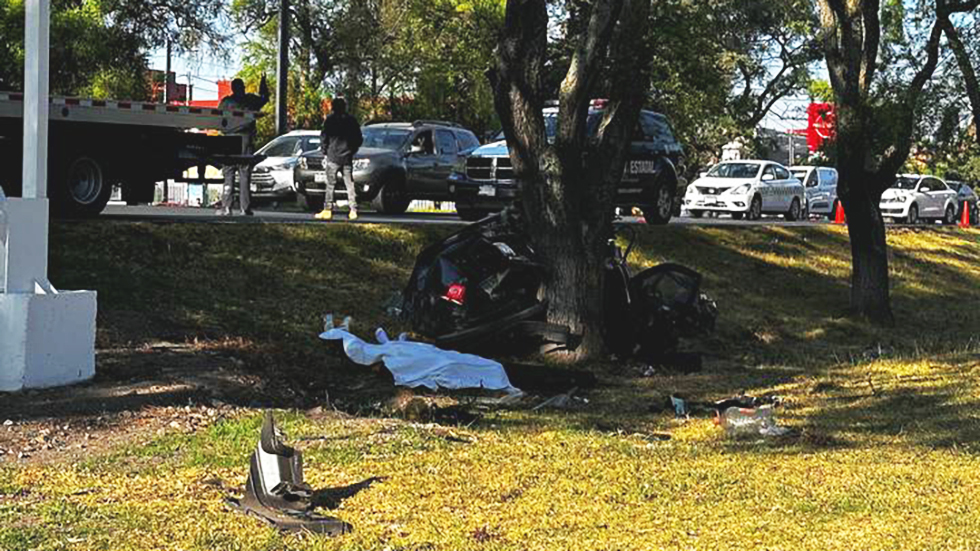 Mueren 7 jóvenes en dos accidentes viales en el Valle de Toluca - choque-sobre-paseo-tollocan