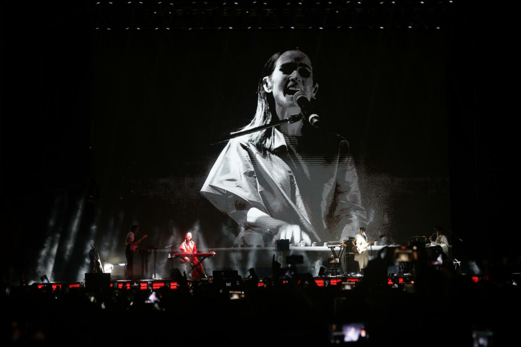 #Video "Vivos los queremos", Julieta Venegas se solidariza con búsqueda de desaparecidos - concierto-de-julieta-venegas-en-el-zocalo-1024x683