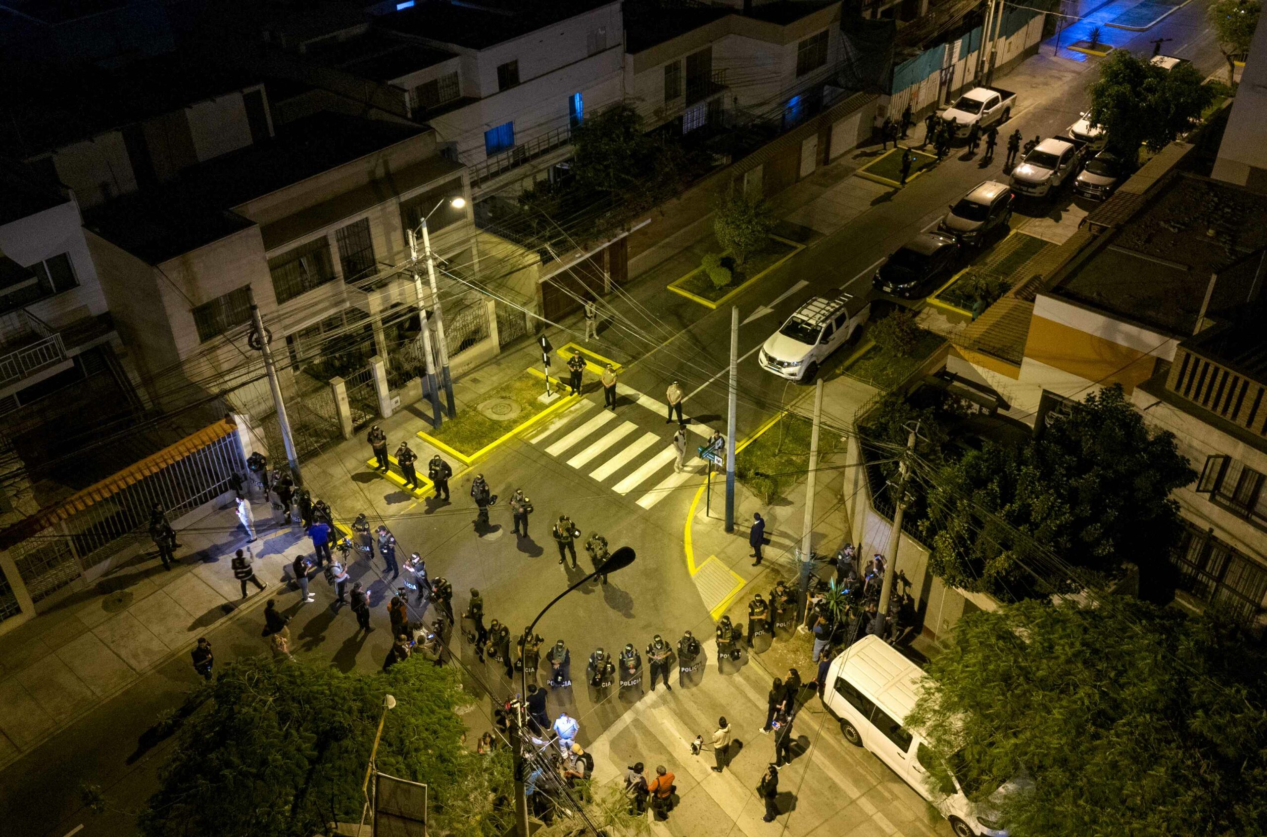 Presidencia de Perú “brinda facilidades” a Fiscalía en allanamiento de Palacio de Gobierno