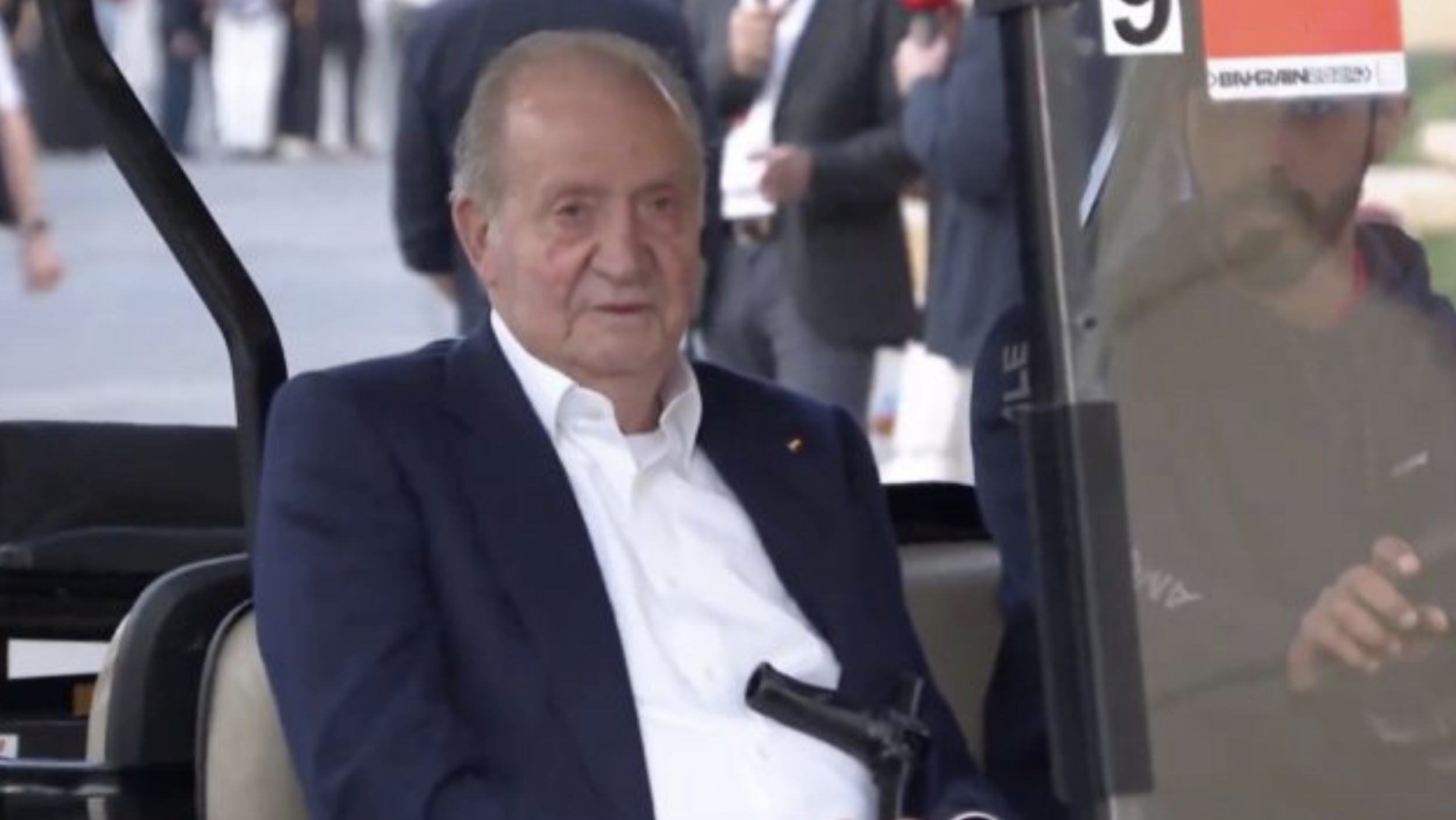 El rey Juan Carlos I, asiste a la primera carrera de F1 en Baréin El rey Juan Carlos I, asiste a la primera carrera de F1 en Baréin