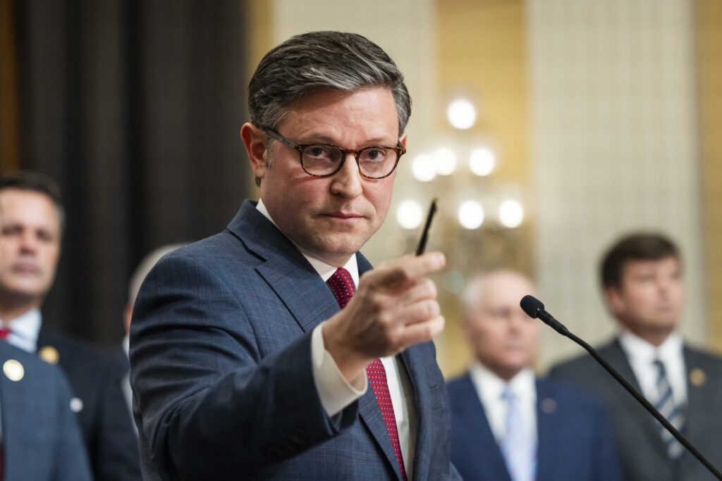 Líder de la Cámara Baja de EE.UU. tacha de "absurda" la propuesta migratoria de AMLO - lider-de-la-camara-baja-de-eeuu-tacha-de-absurda-la-propuesta-migratoria-de-amlo-1024x683