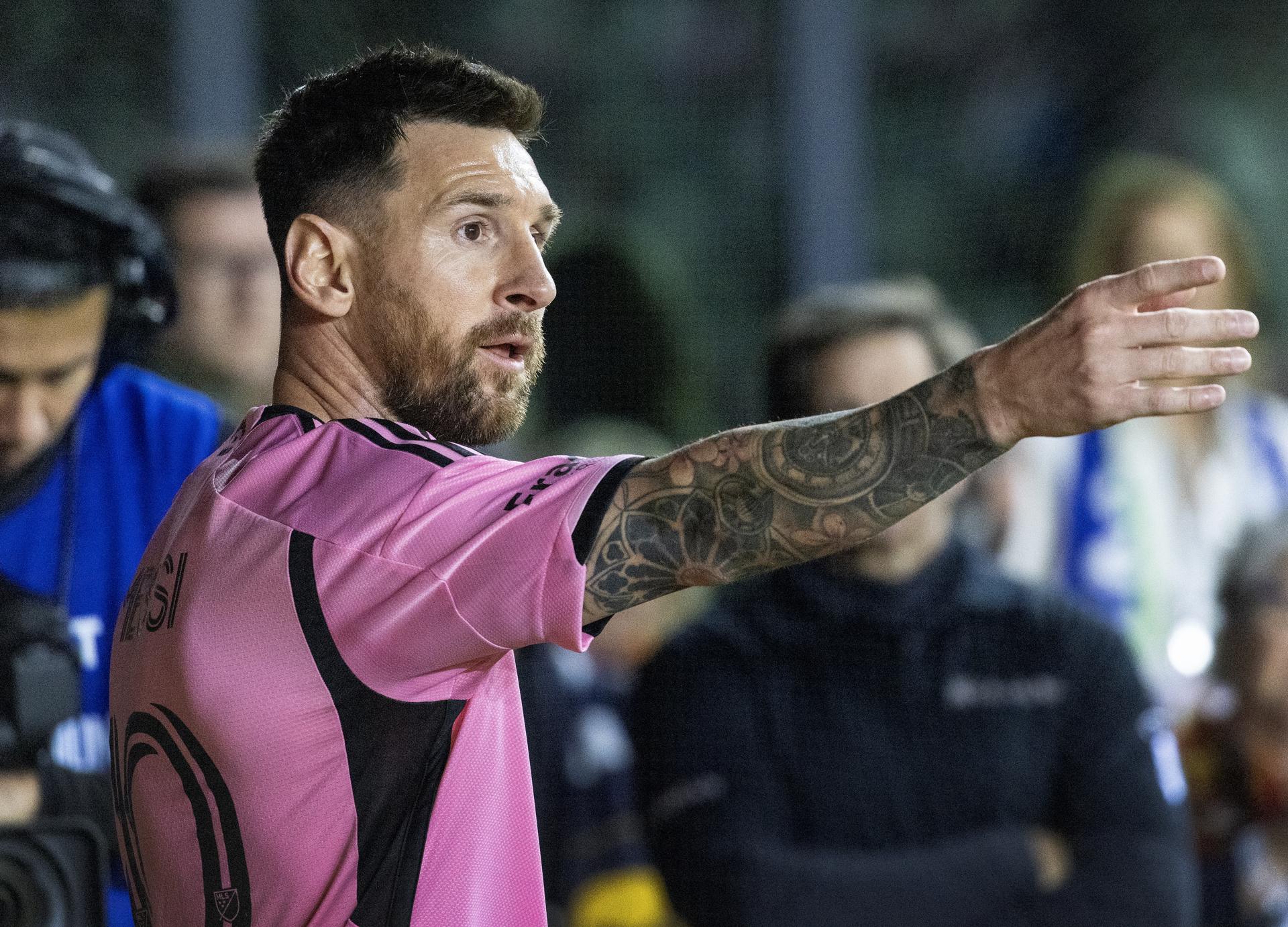 Recuperación de Messi “va día a día”: ‘Tata’ Martino Recuperación de Messi “va día a día”: ‘Tata’ Martino