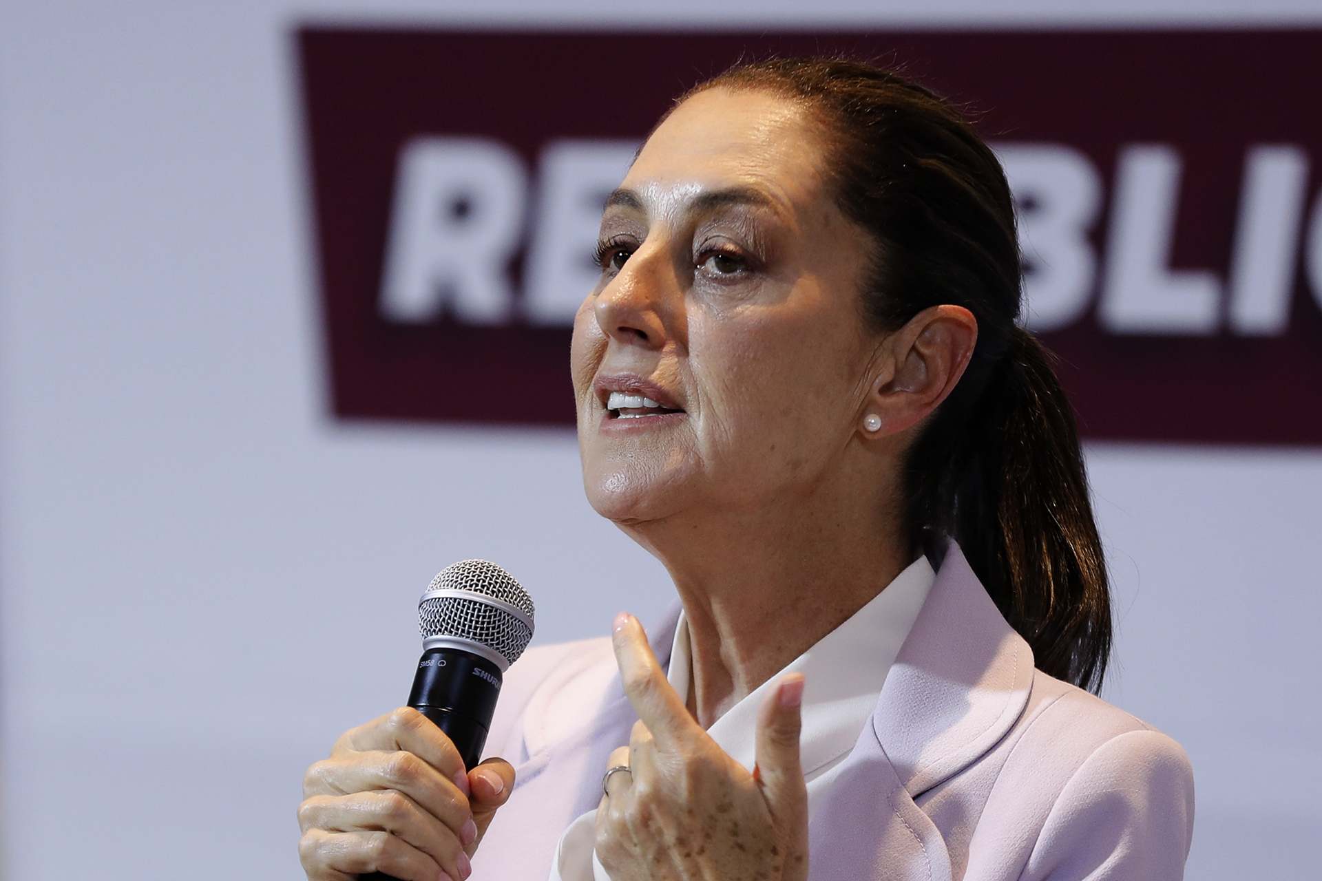 Sheinbaum se pronuncia por ajustar formato de los debates Sheinbaum se pronuncia por ajustar formato de los debates