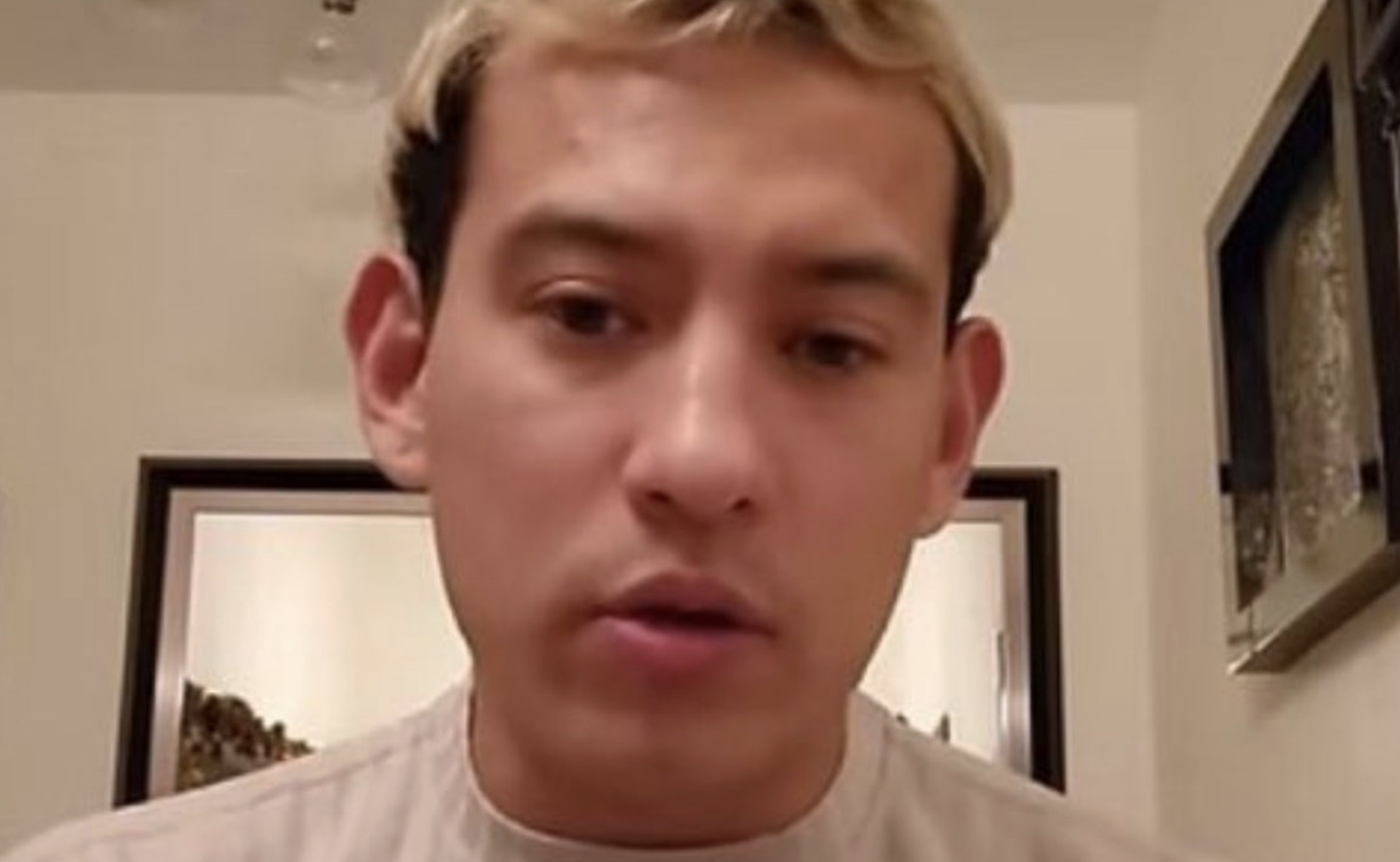 Motociclista que golpeó a mujeres en marcha del 8M abre cuenta para recaudar 6 mdp Motociclista que golpeó a mujeres en marcha del 8M abre cuenta para recaudar 6 mdp