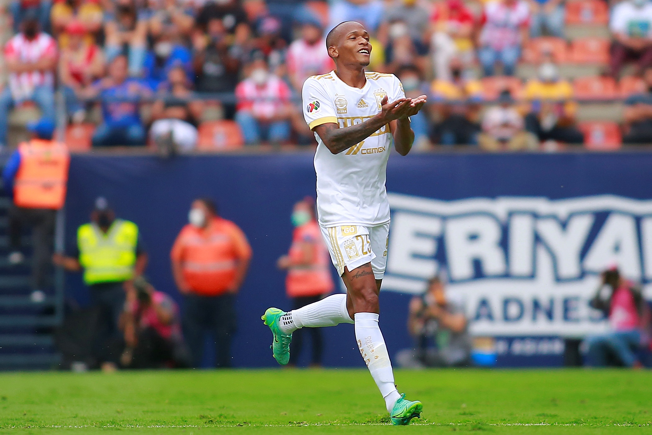 Quiñones celebra que Messi visite México en la Copa de Campeones Quiñones celebra que Messi visite México en la Copa de Campeones