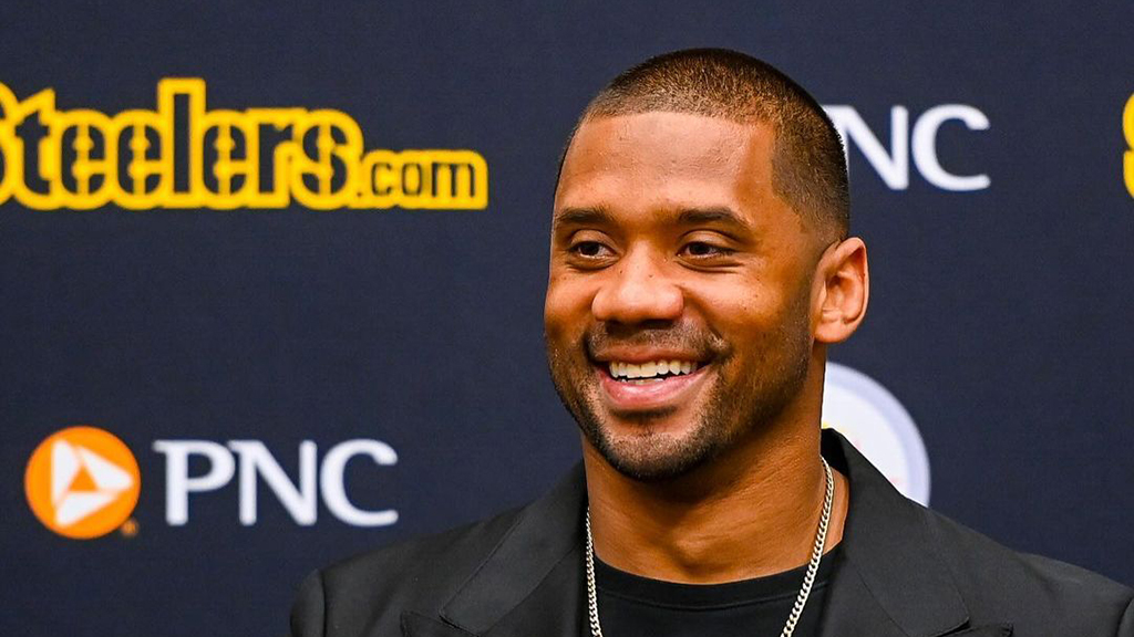 Russell Wilson firma por un año con los Steelers Russell Wilson firma por un año con los Steelers