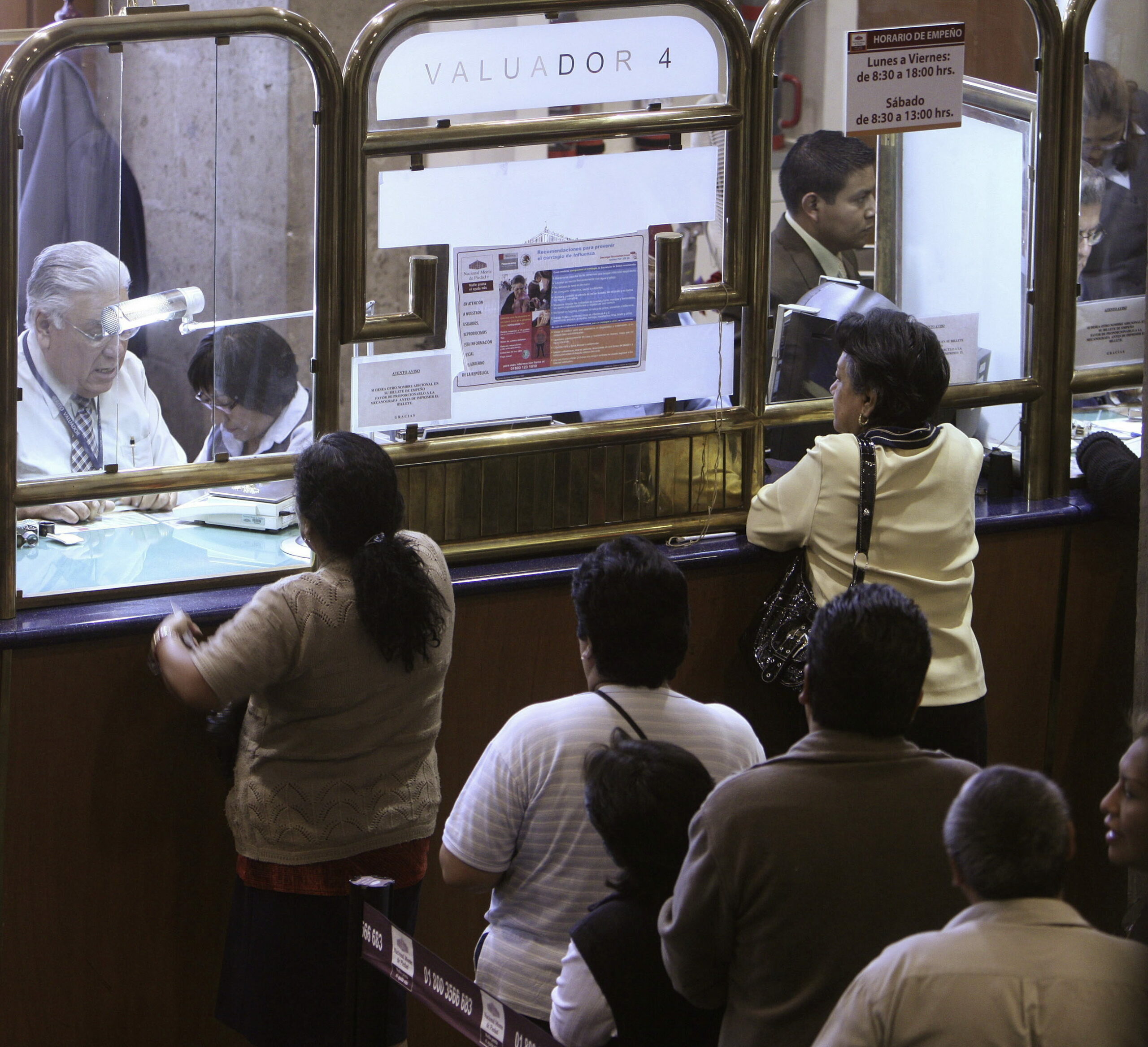 Tras un mes, concluye la huelga nacional del sindicato del Monte de Piedad