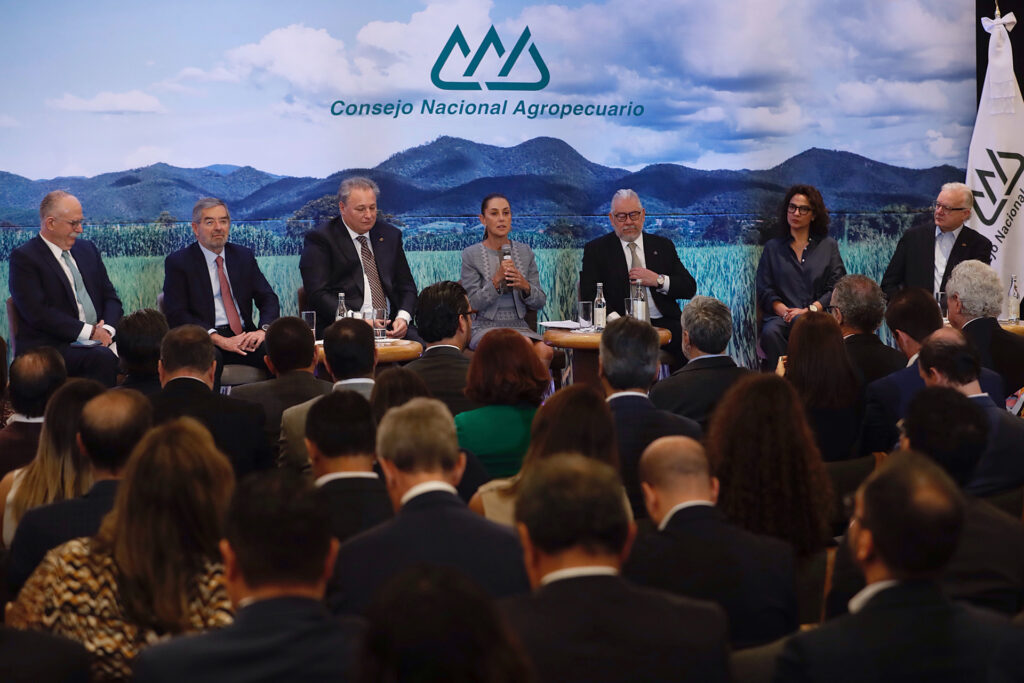 Agroindustriales piden a Sheinbaum "hacer la tarea" para impulsar el campo en México - agroindustriales-piden-a-sheinbaum-hacer-la-tarea-para-impulsar-el-campo-en-mexico-3-1024x683