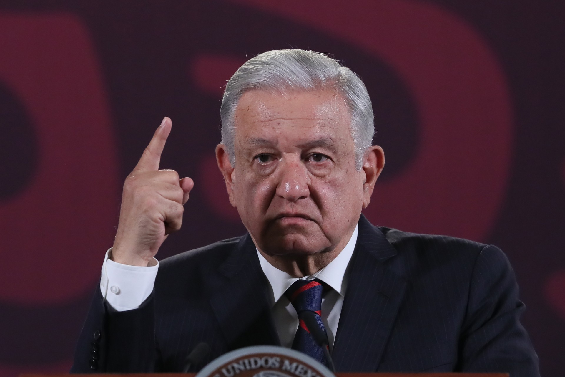 López Obrador defiende el Fondo de Pensiones para el Bienestar López Obrador defiende el Fondo de Pensiones para el Bienestar