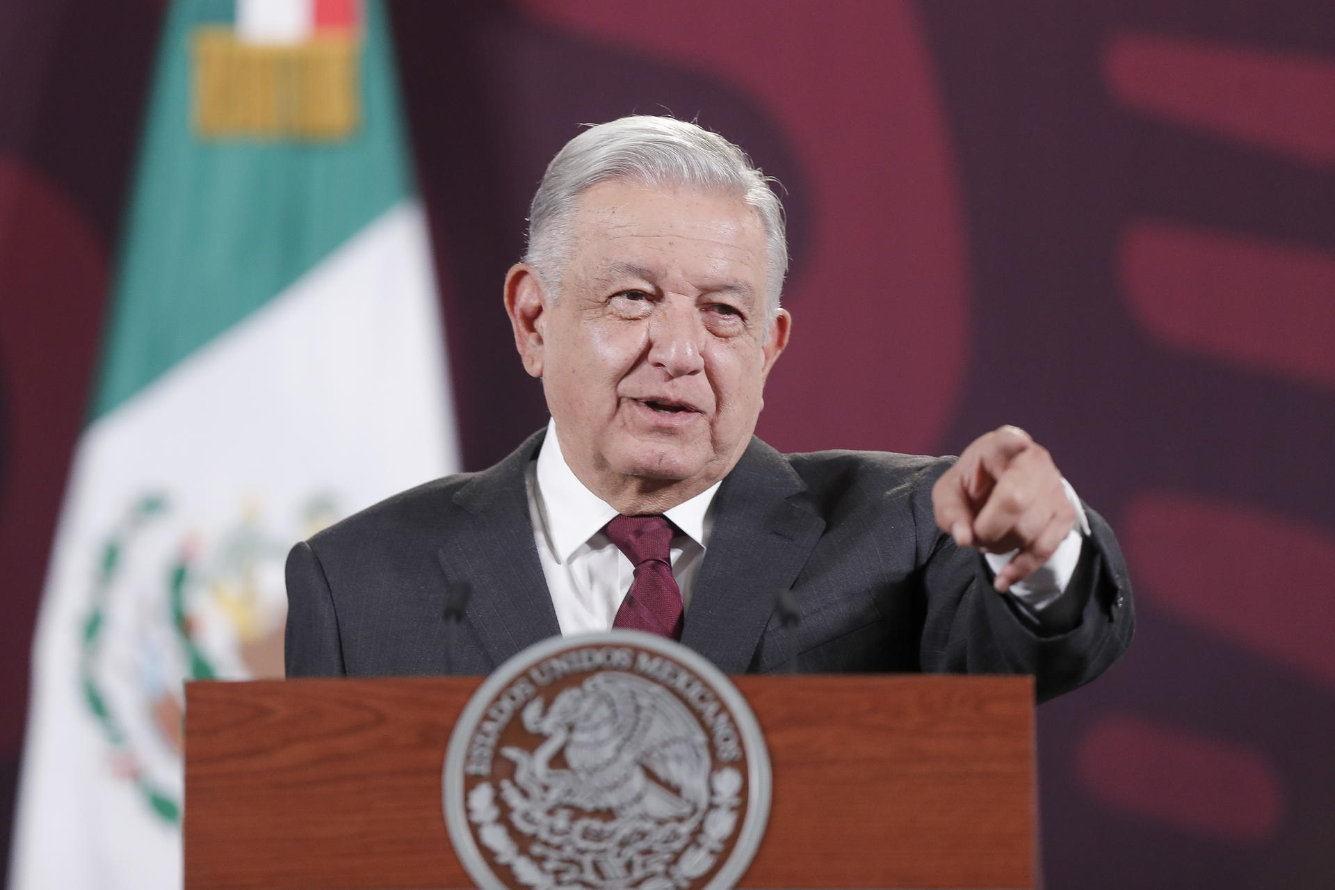 AMLO confía en que fraudes electorales “ya sean pasado” en México