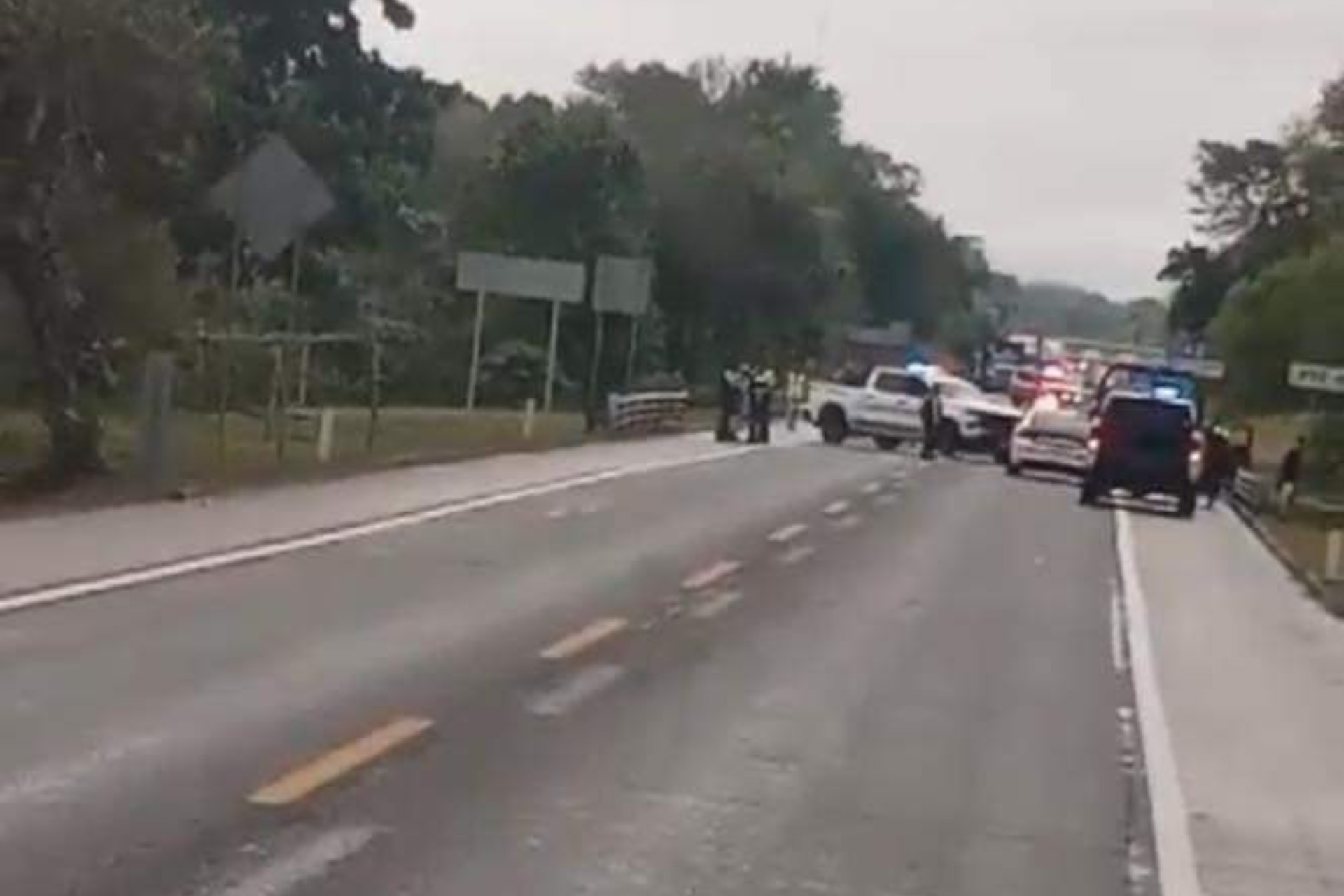 Se enfrentan civiles armados y GN en la autopista México-Tuxpan