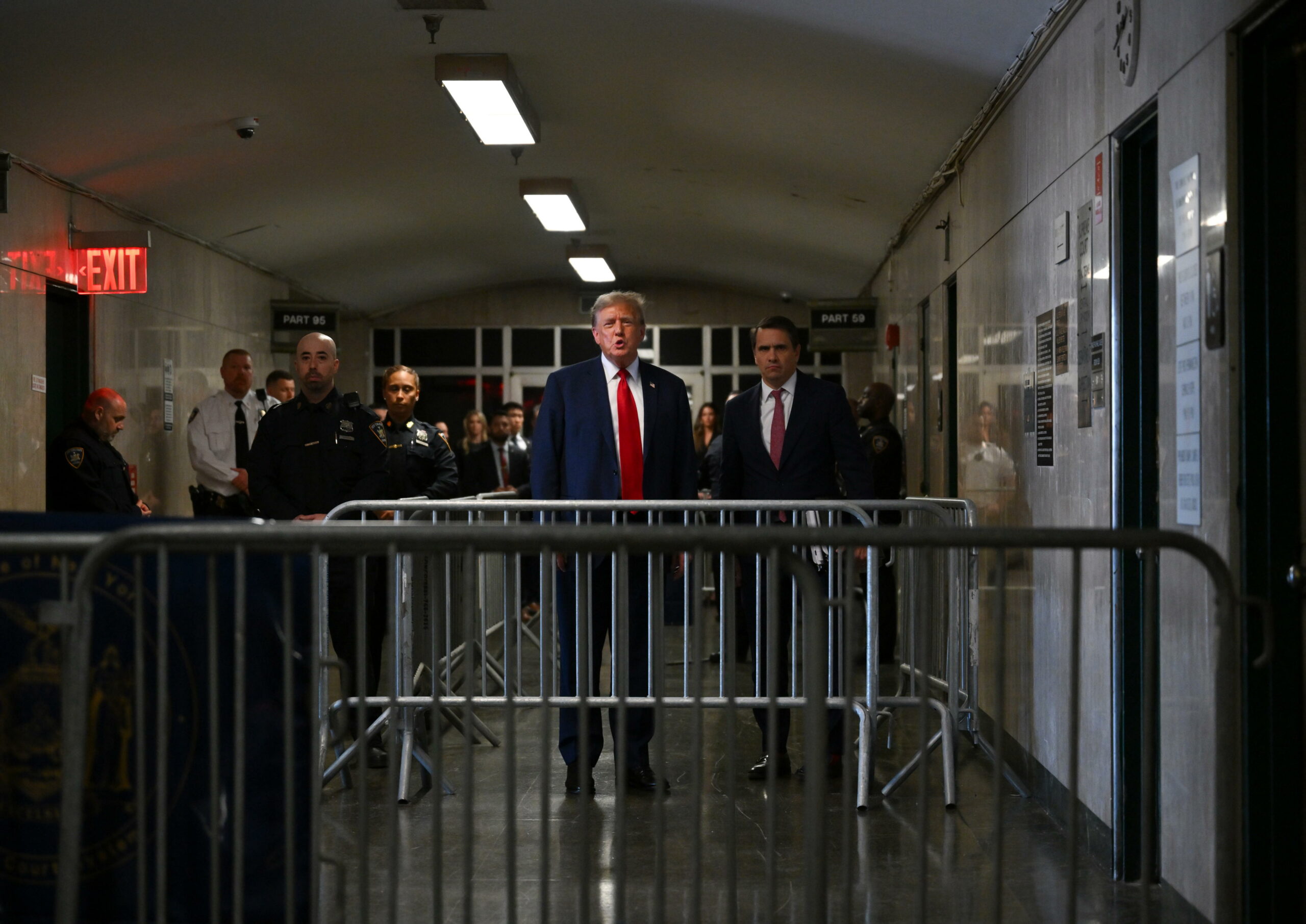 Descartan a la mayoría de potenciales jurados en el arranque del juicio contra Trump