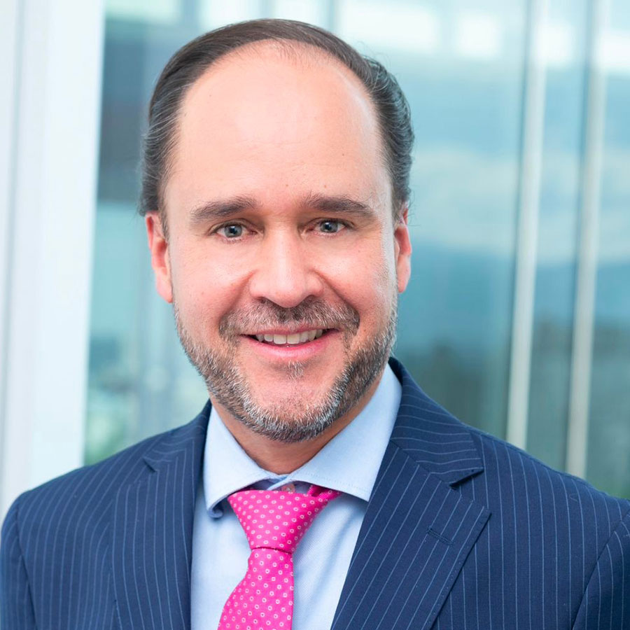 ‘Peligrosa y mala idea’ reformar las pensiones, considera experto