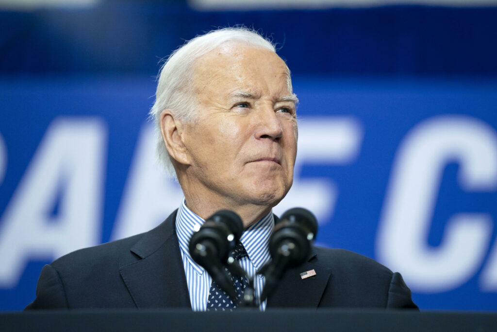 “Soy presidente, pero también soy padre”, dice Biden tras inicio de juicio contra su hijo